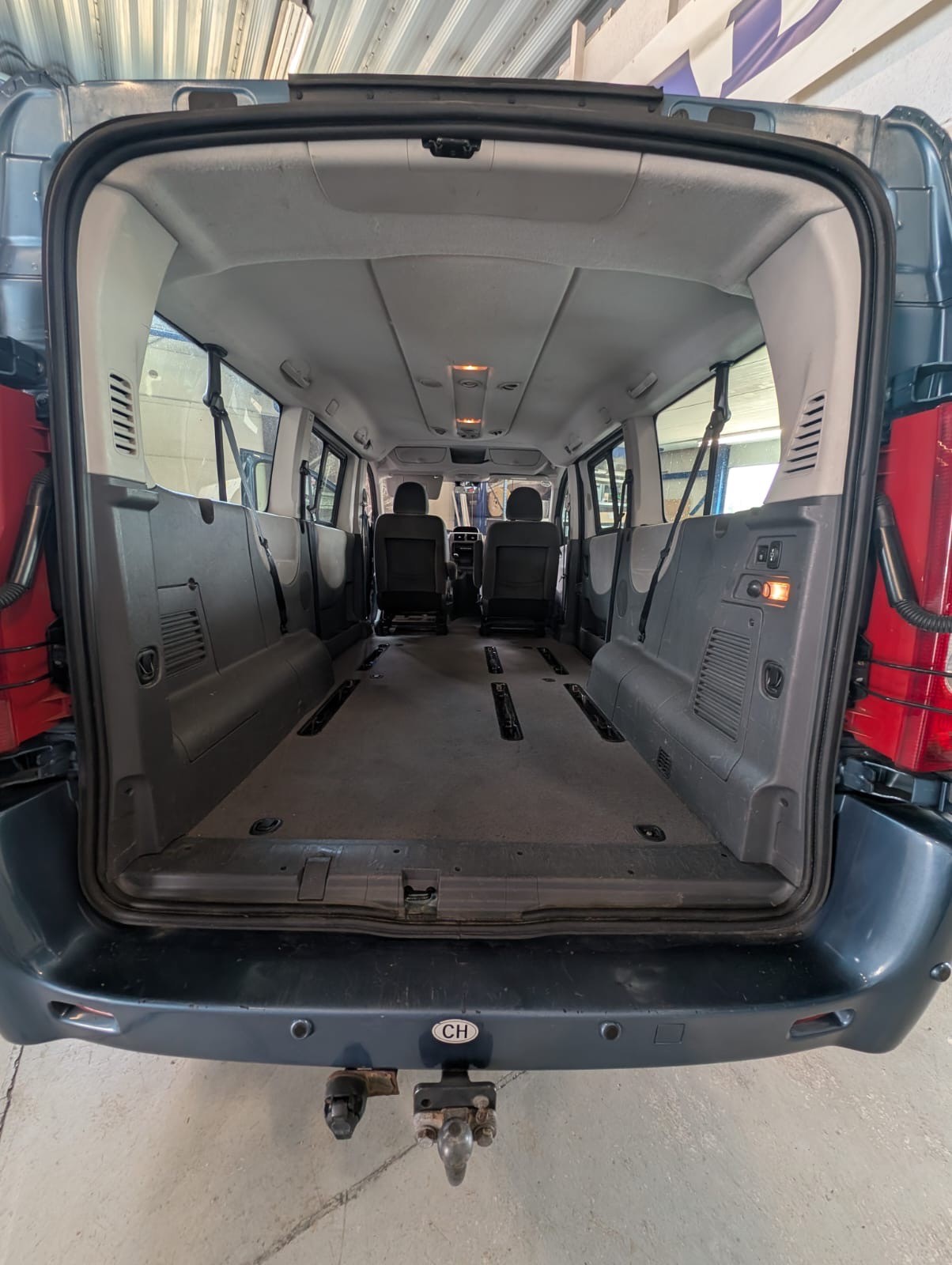 CITROEN Jumpy 2.0 HDi L2H1-image-7