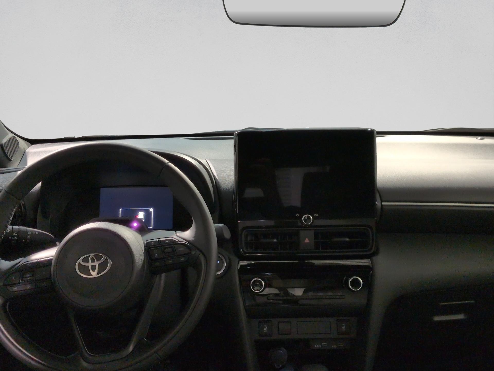 TOYOTA Yaris Cross 1.5 Trend e-CVT-image-13