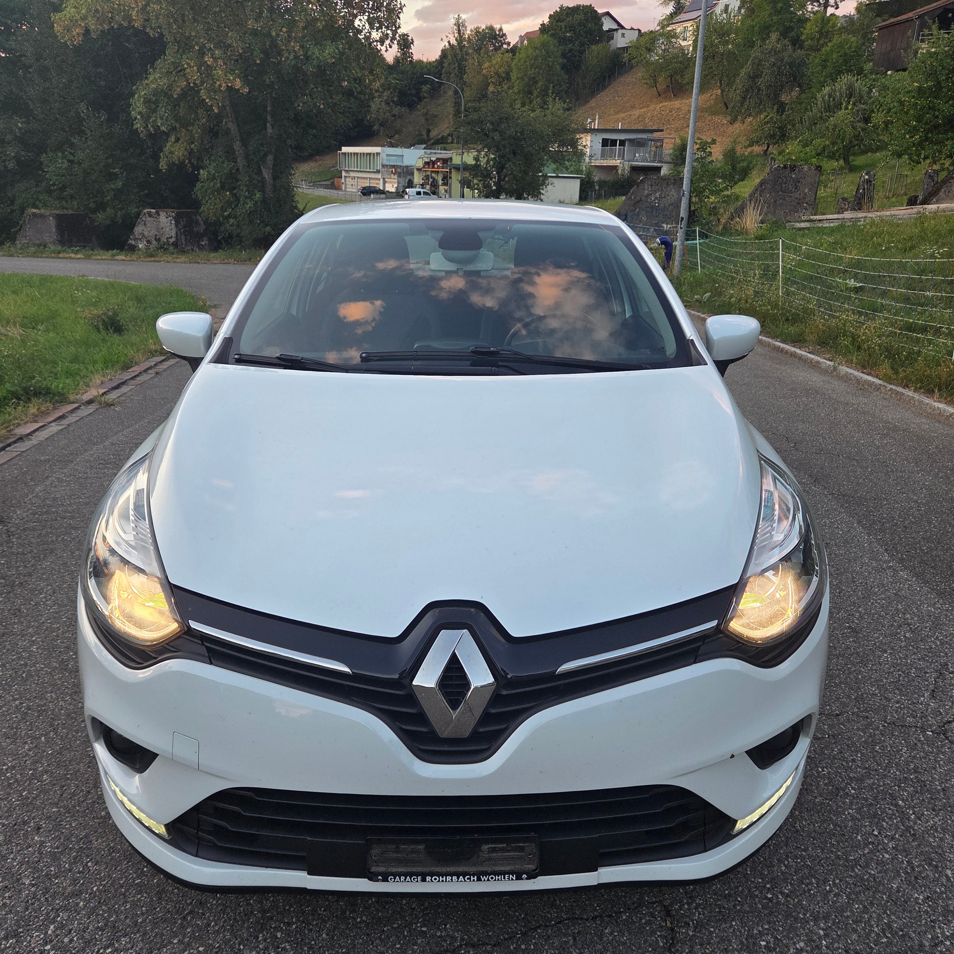 RENAULT Clio 0.9 12V Zen-image-5