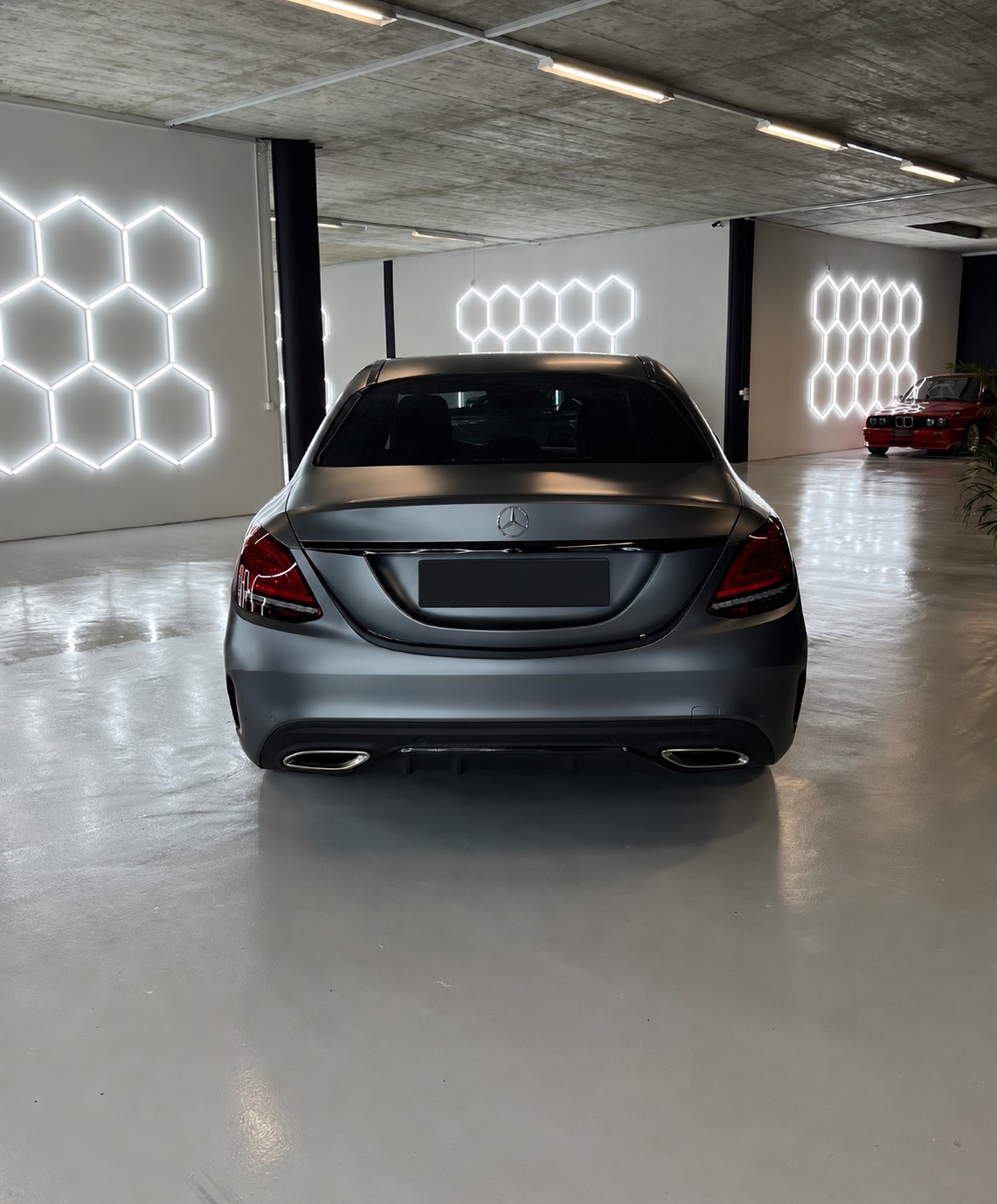 MERCEDES-BENZ C 200 Swiss Star 4 Matic AMG Line-image-2