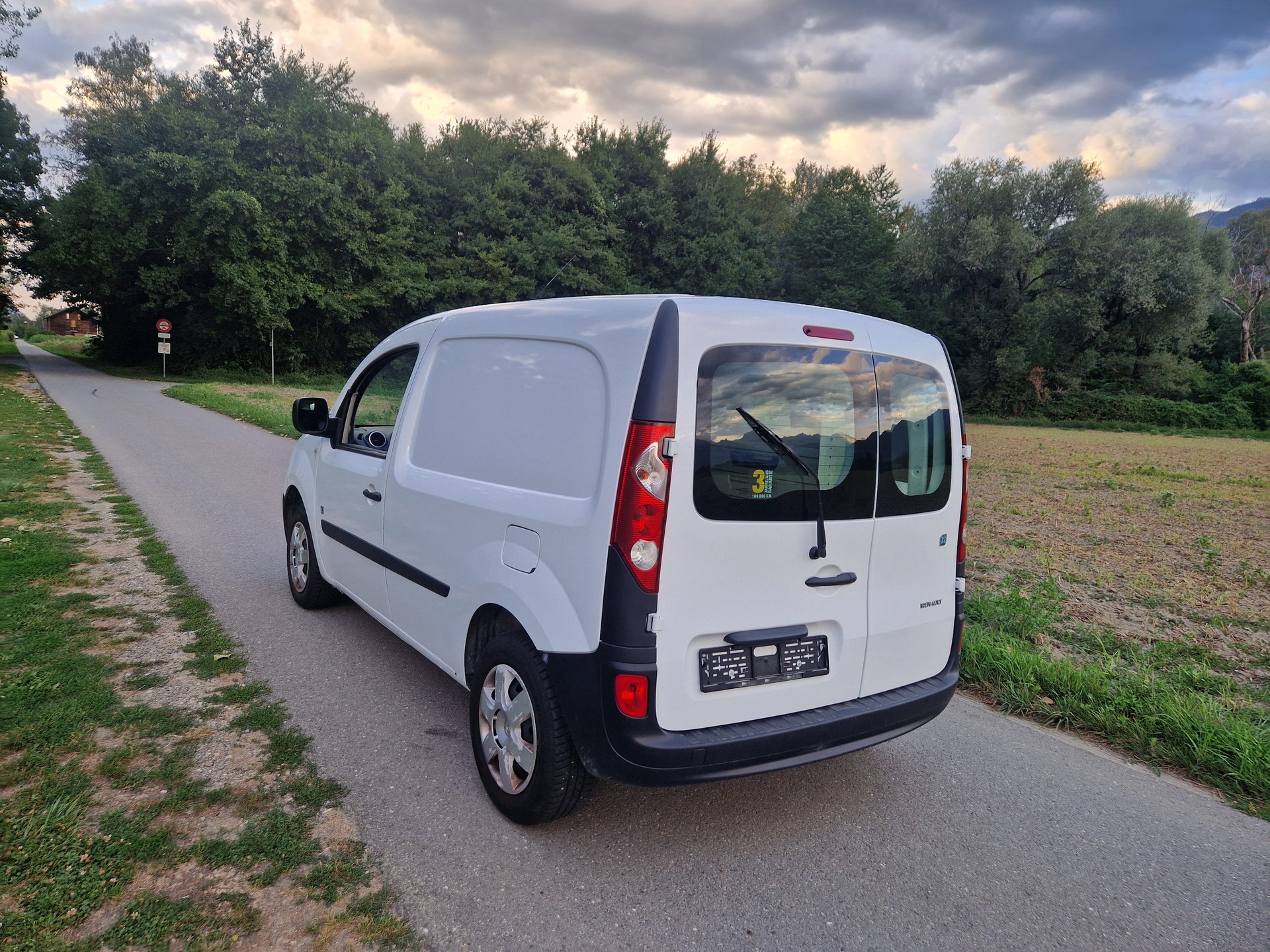 RENAULT Kangoo Z.E.-image-5