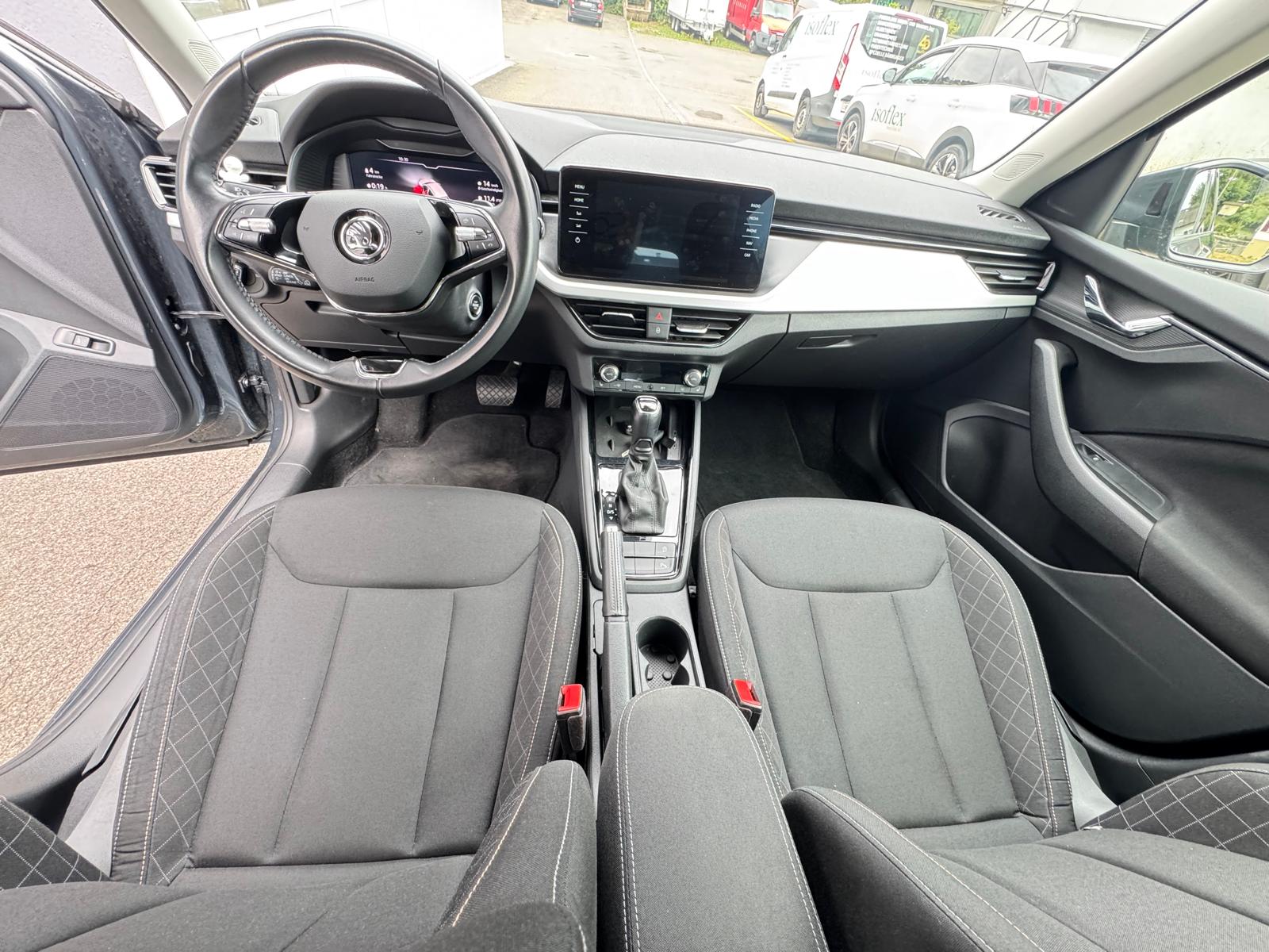 SKODA Kamiq 1.5 TSI ACT Ambition DSG-image-8