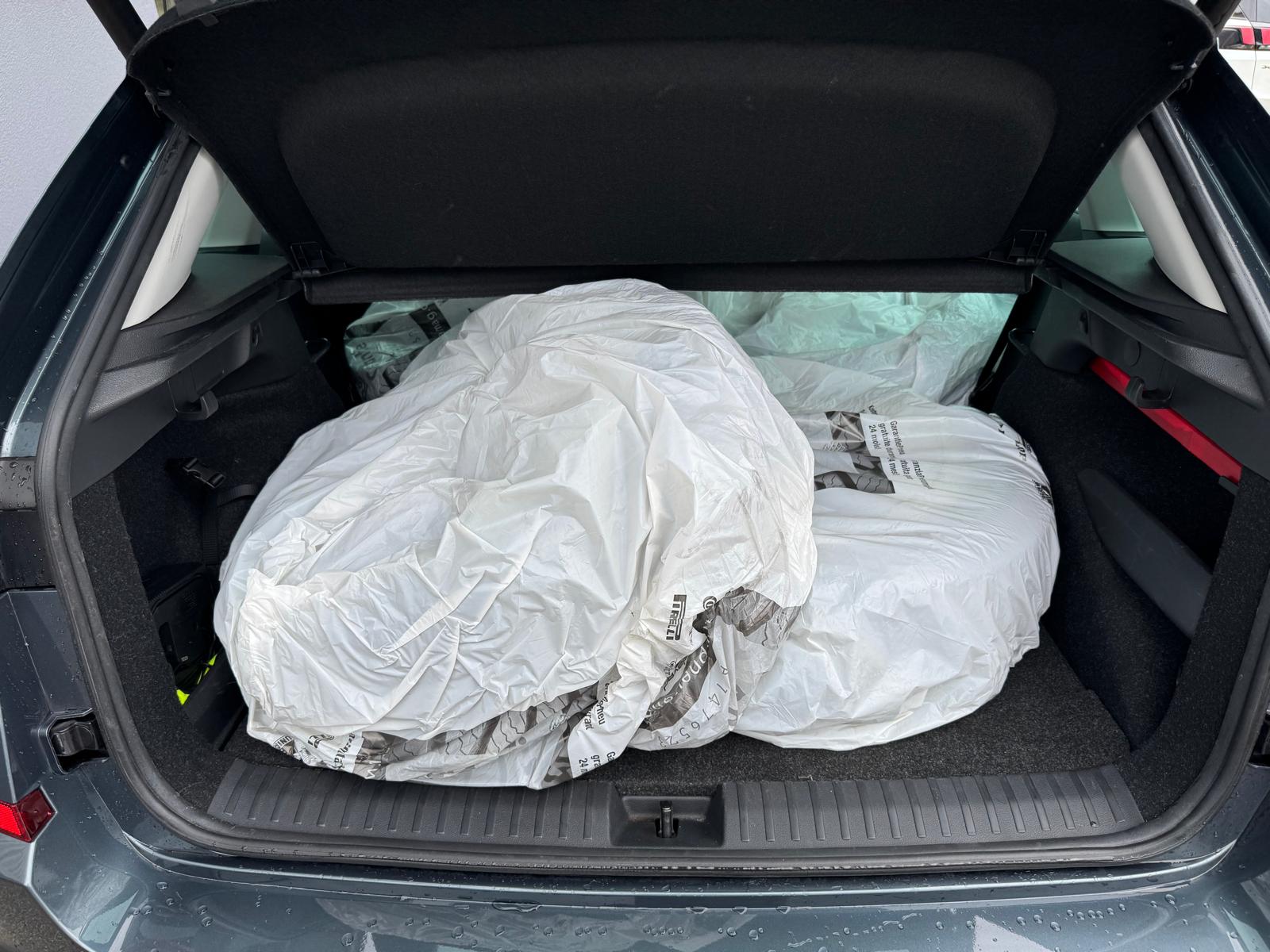 SKODA Kamiq 1.5 TSI ACT Ambition DSG-image-12