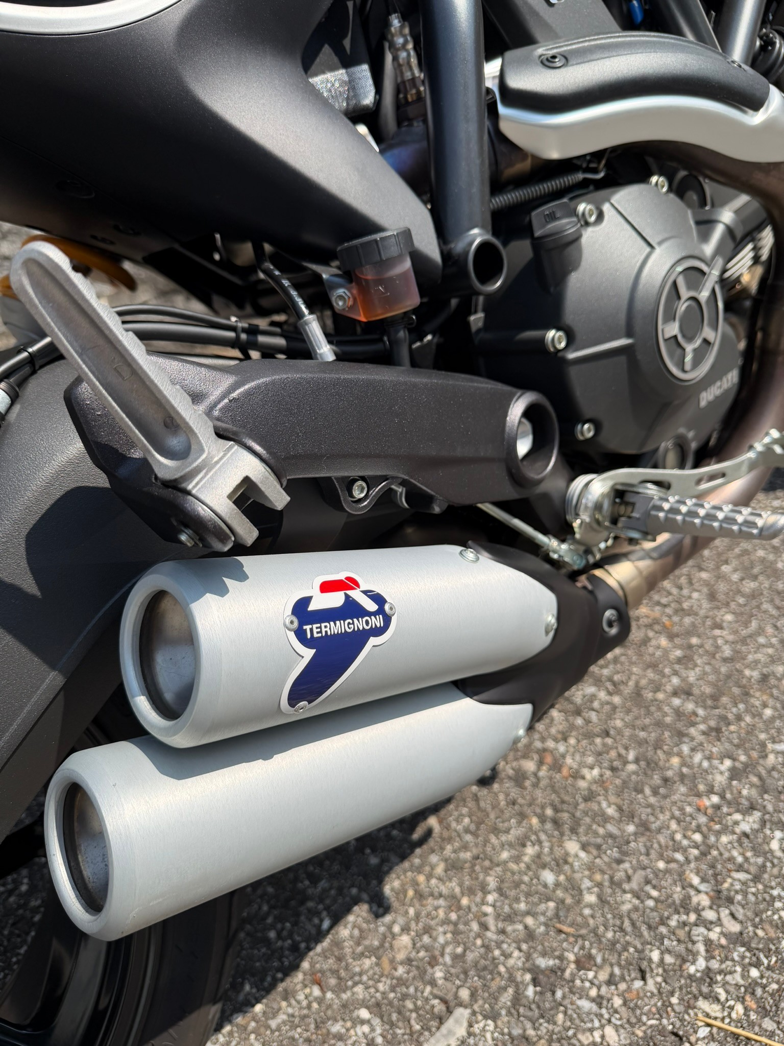DUCATI Scrambler 800 Full Throttle-image-5