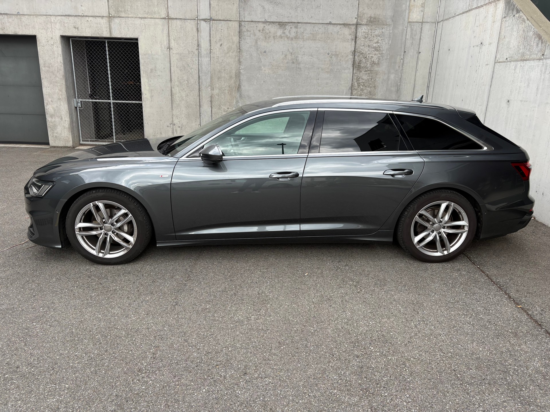 AUDI A6 ALLROAD-image-2