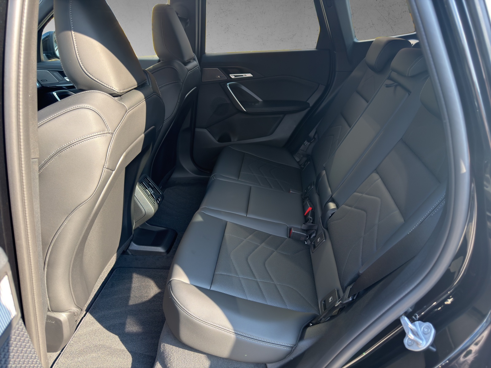 BMW X1 xDrive 25e M Sport-image-16