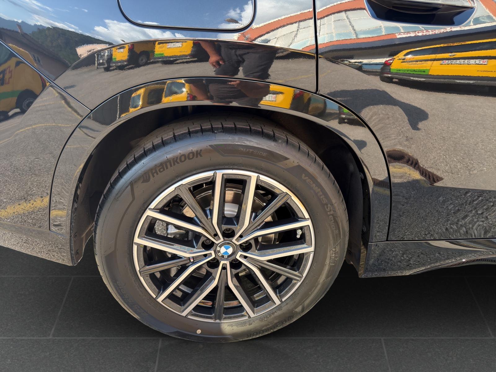 BMW X1 xDrive 25e M Sport-image-9