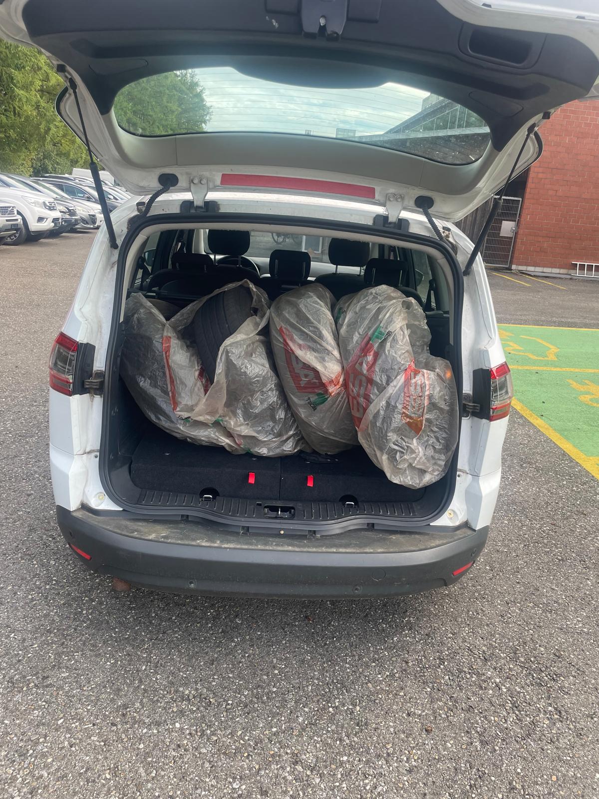 FORD S-Max 2.0 TDCi Titanium-image-10