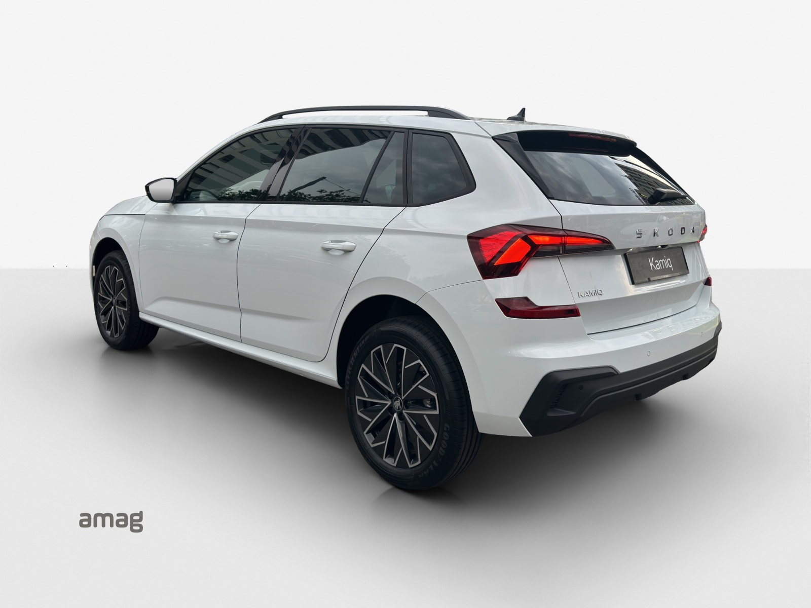 SKODA Kamiq 1.0 TSI Dynamic DSG-image-2