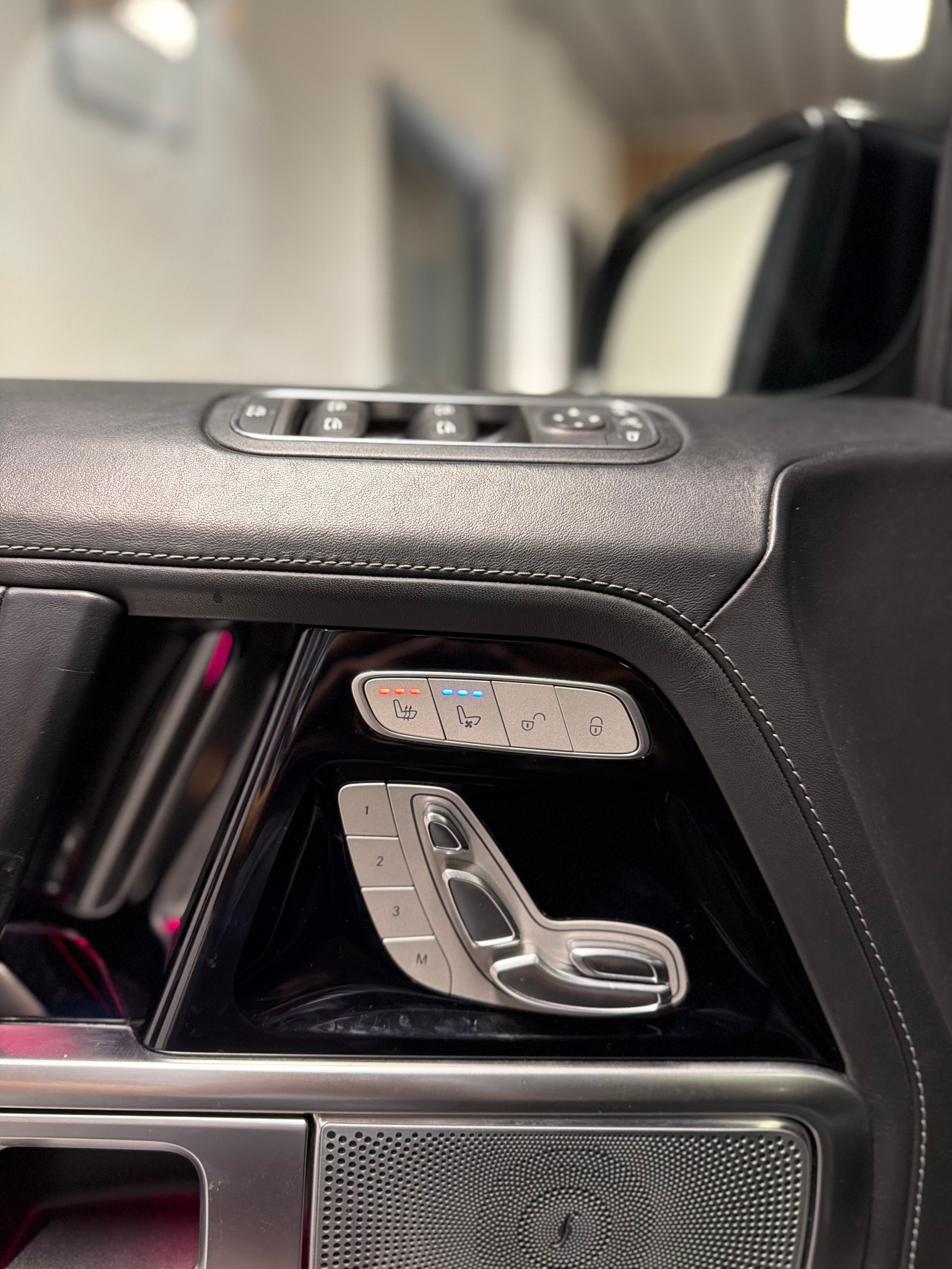 MERCEDES-BENZ G 63 AMG Speedshift Plus G-Tronic-image-15