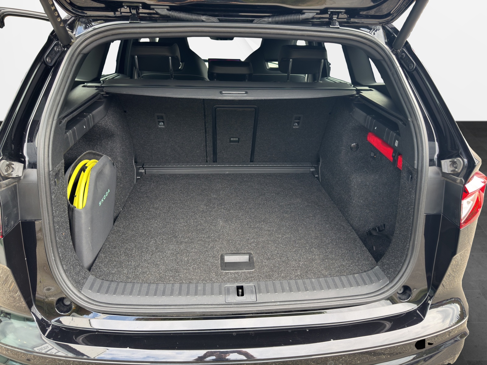 SKODA Enyaq 85x Sportline 4x4-image-16