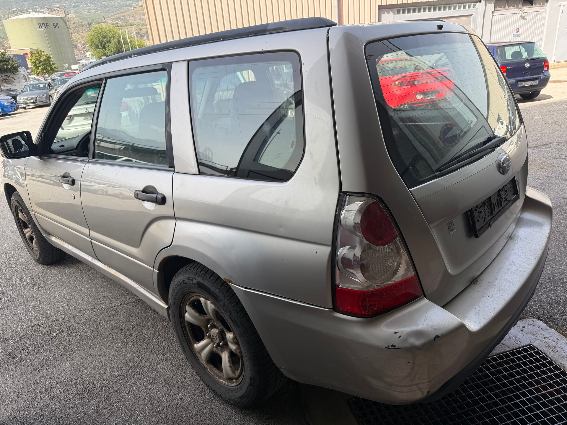 SUBARU Forester 2.0X (Swiss)-image-5