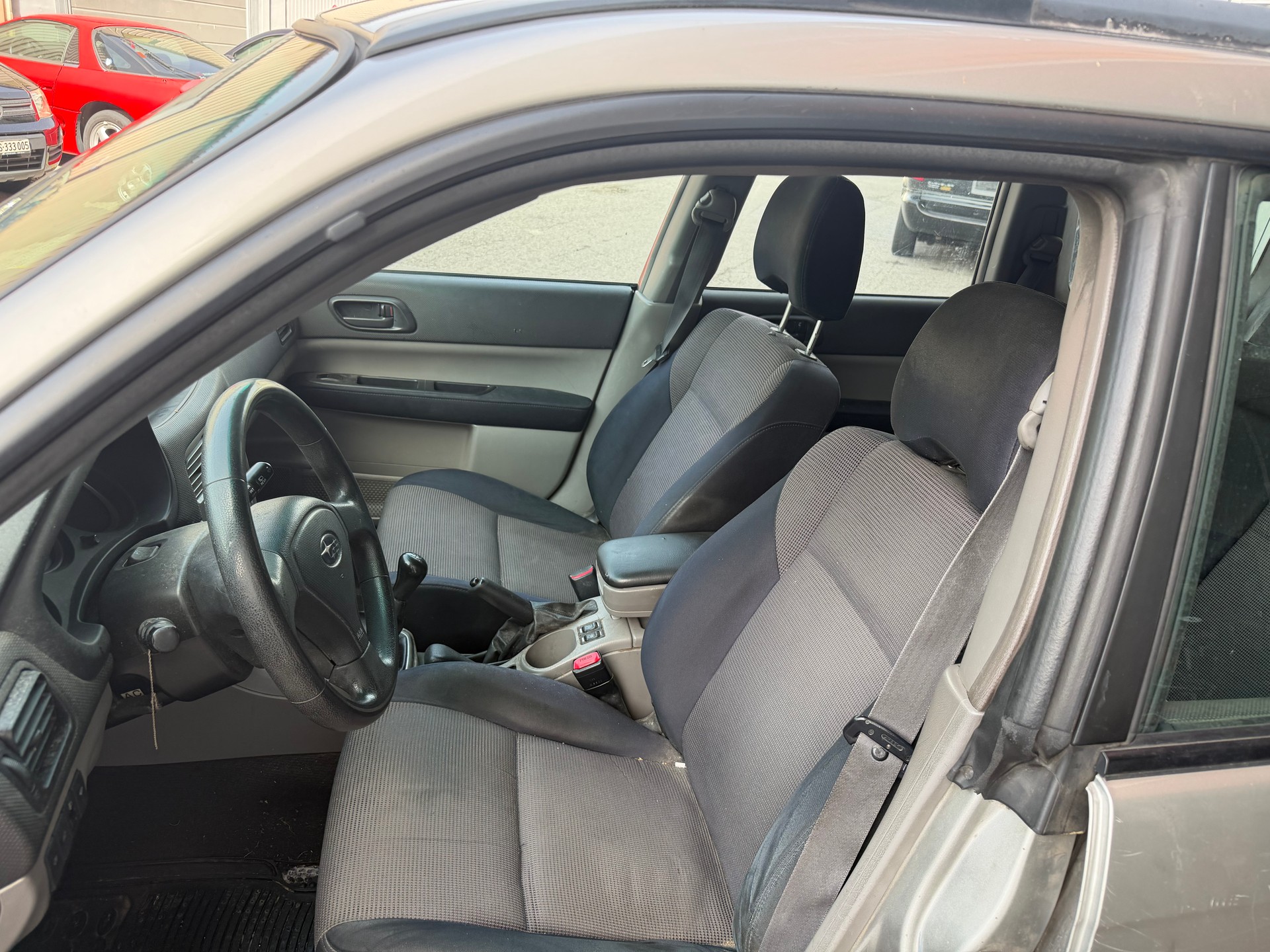 SUBARU Forester 2.0X (Swiss)-image-7
