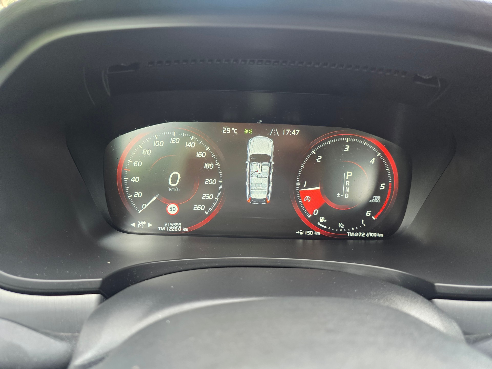 VOLVO V90 D3 AWD Kinetic Geartronic-image-21