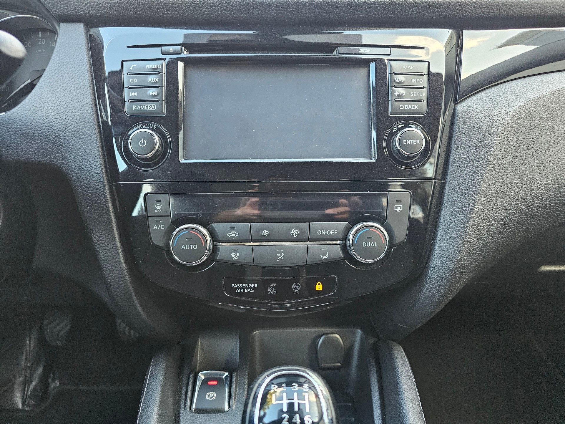 NISSAN Qashqai 1.6 dCi acenta ALL-MODE 4x4-image-9