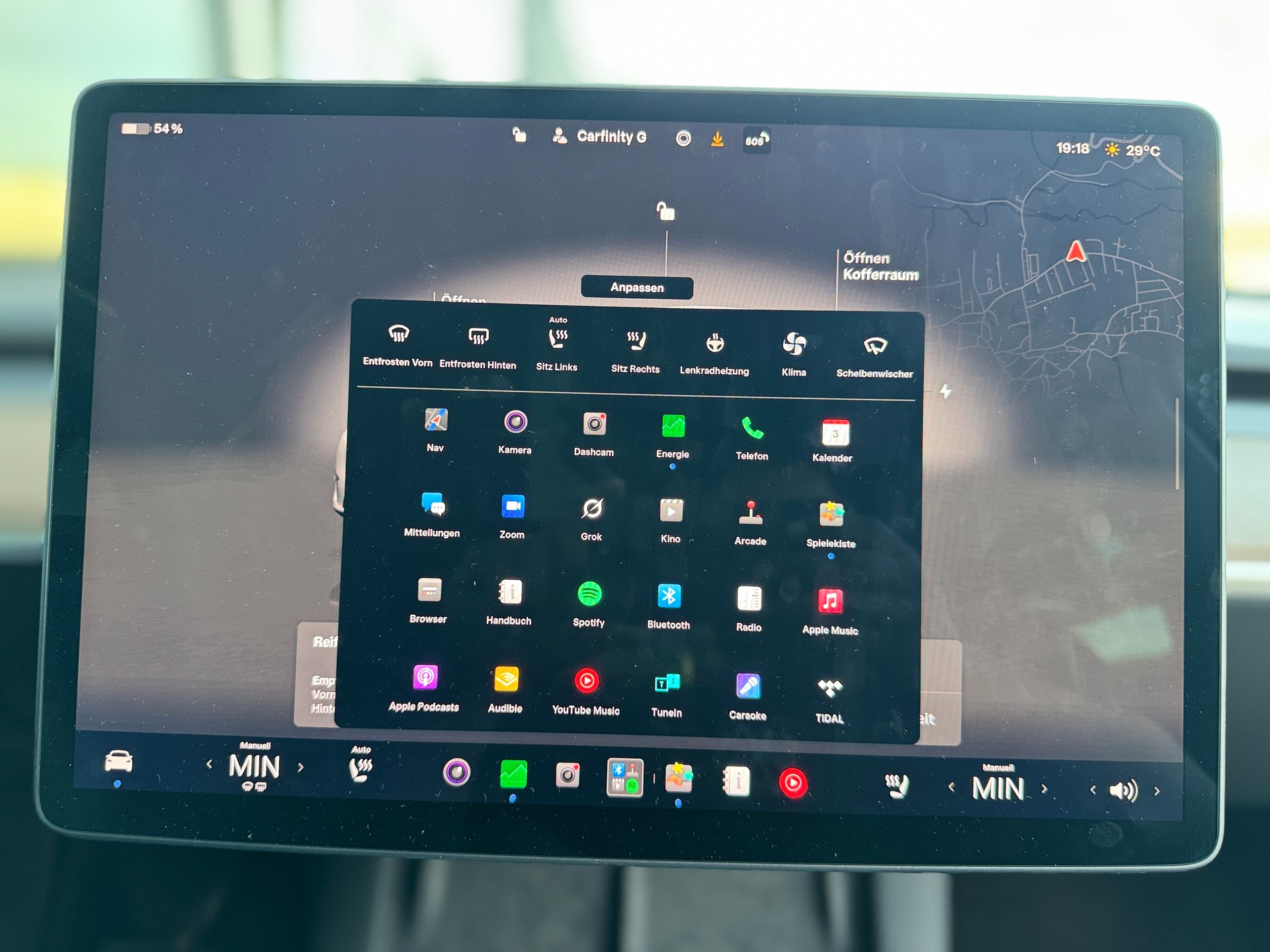 TESLA Model Y Long Range-image-17