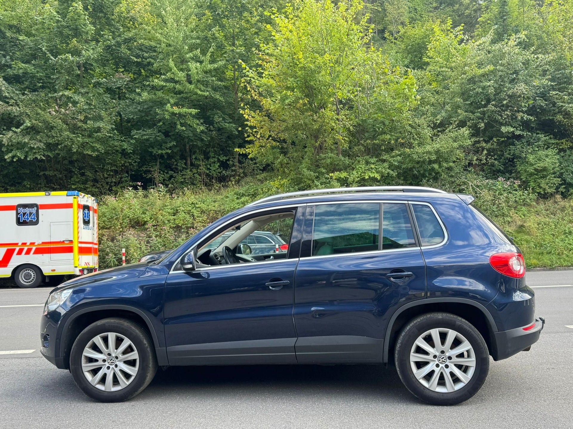 VW Tiguan 2.0 TSI Sport&Style DSG-image-5