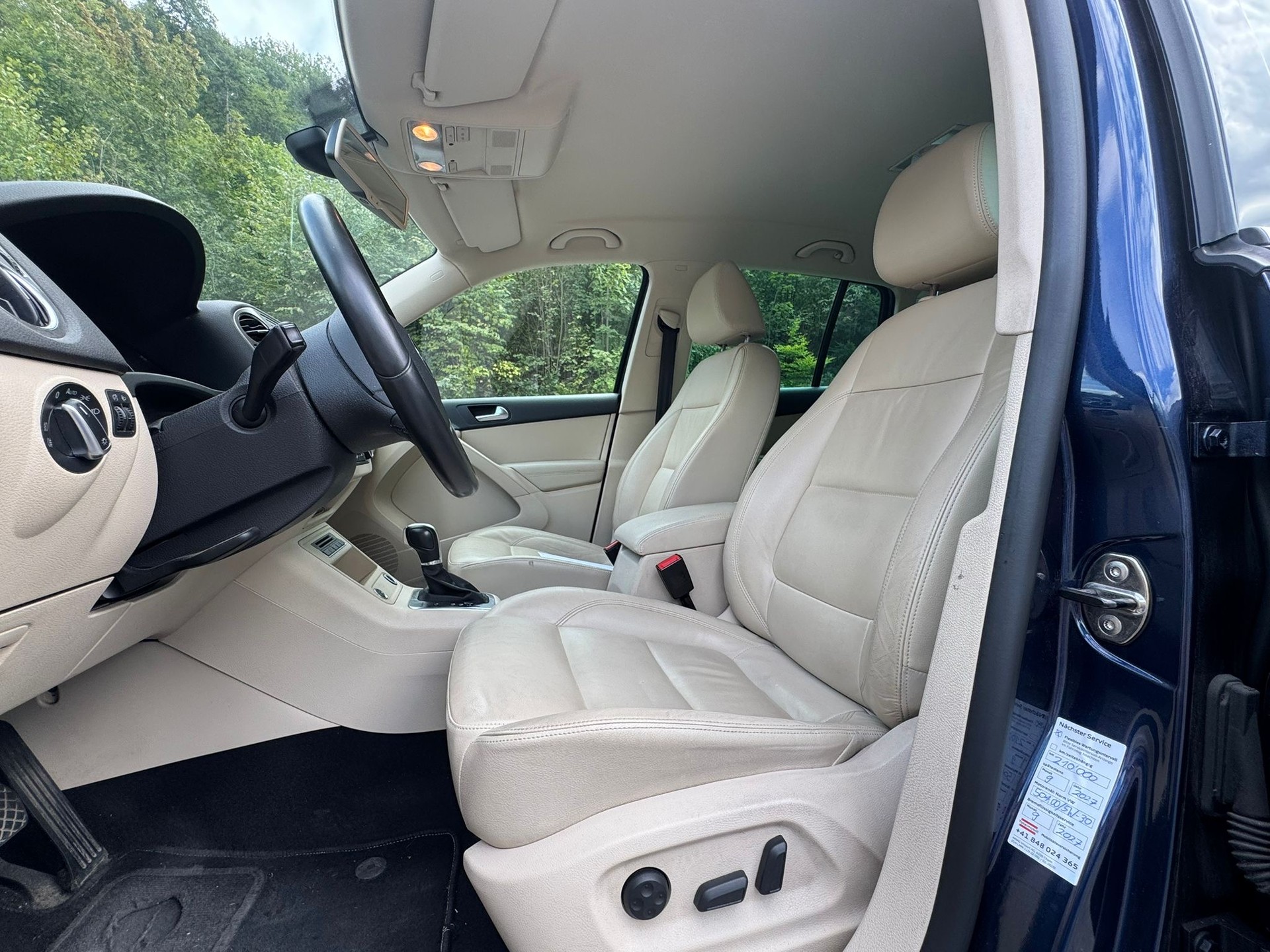 VW Tiguan 2.0 TSI Sport&Style DSG-image-9