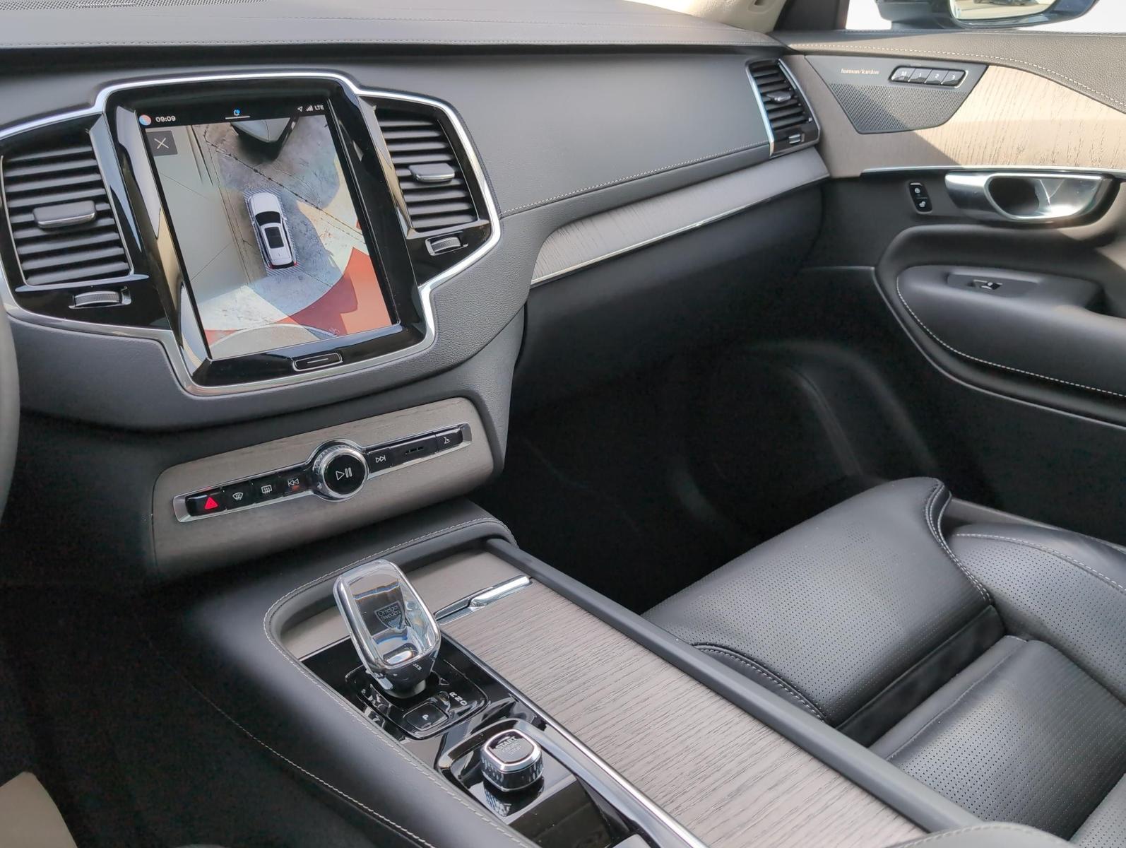 VOLVO XC90 2.0 T8 TE Ultimate Dark 7P. eAWD-image-17
