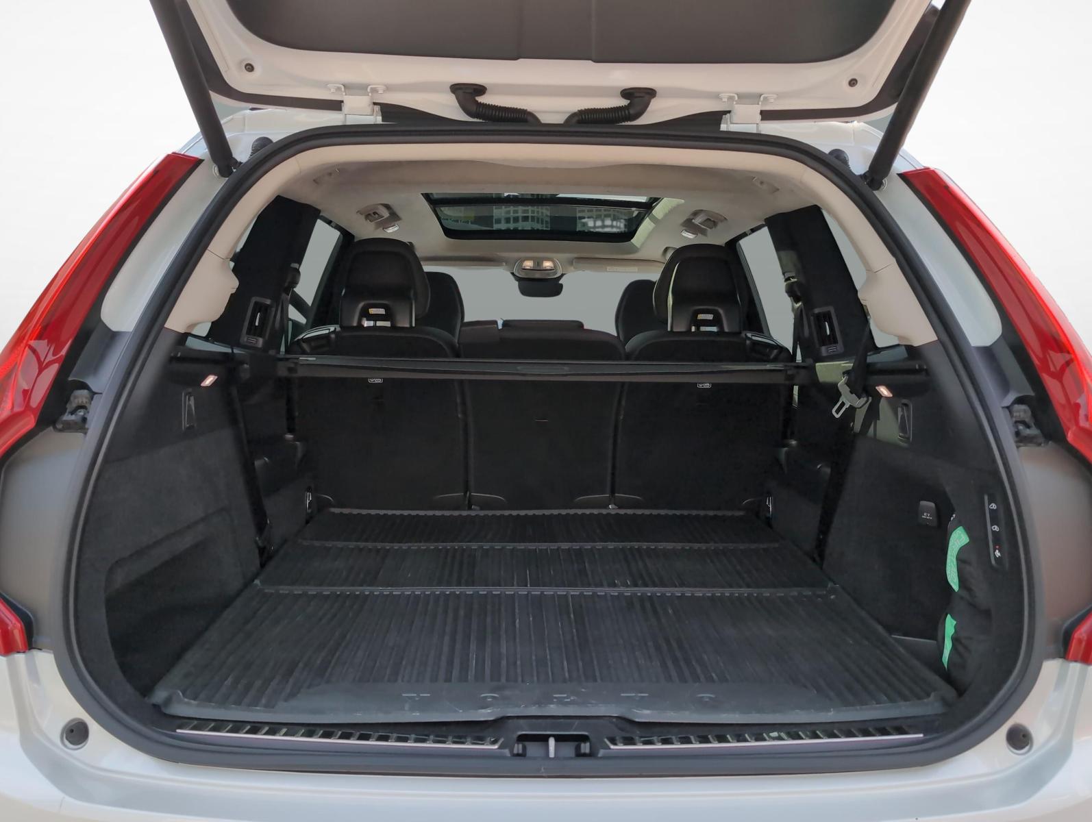 VOLVO XC90 2.0 T8 TE Ultimate Dark 7P. eAWD-image-13