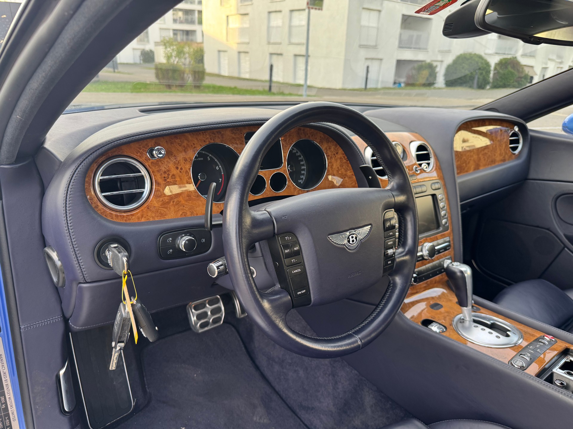 BENTLEY Continental GT 6.0-image-13