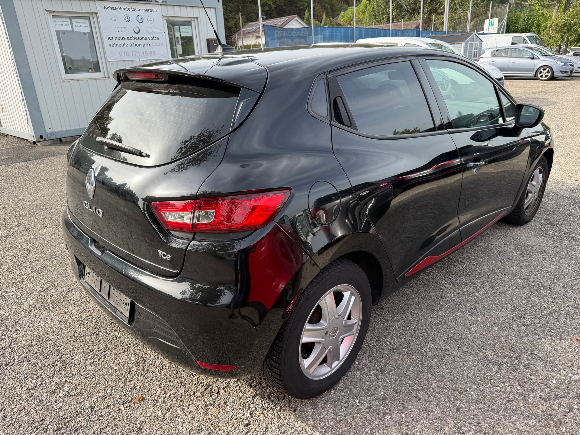 RENAULT Clio 0.9 12V Dynamique-image-2