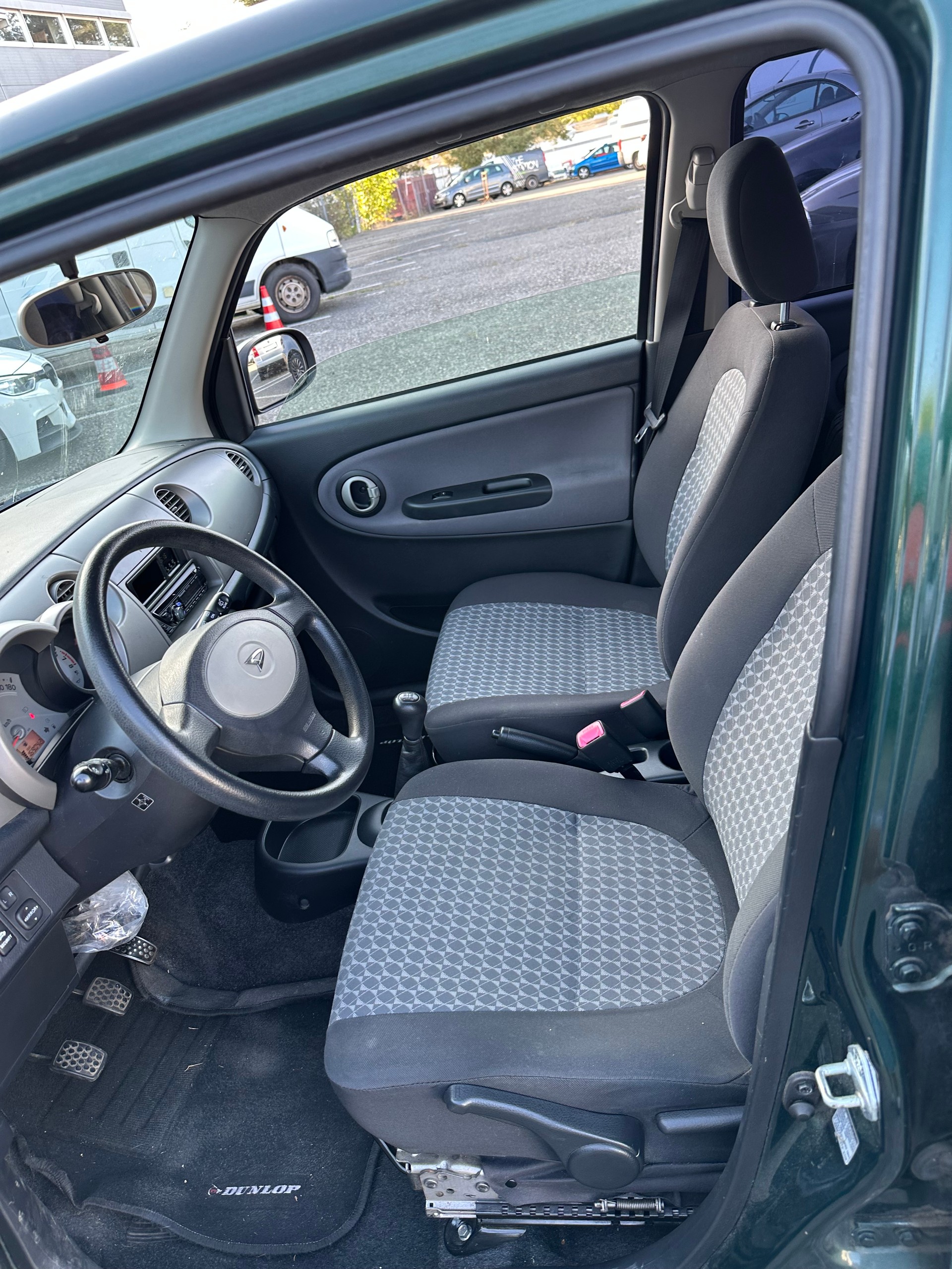 DAIHATSU Trevis 1.0-image-5