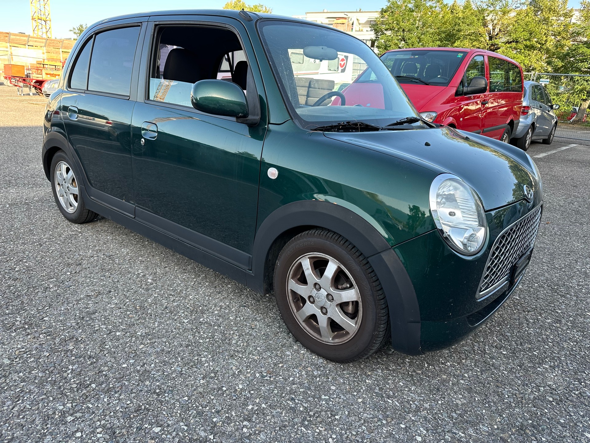 DAIHATSU Trevis 1.0-image-4