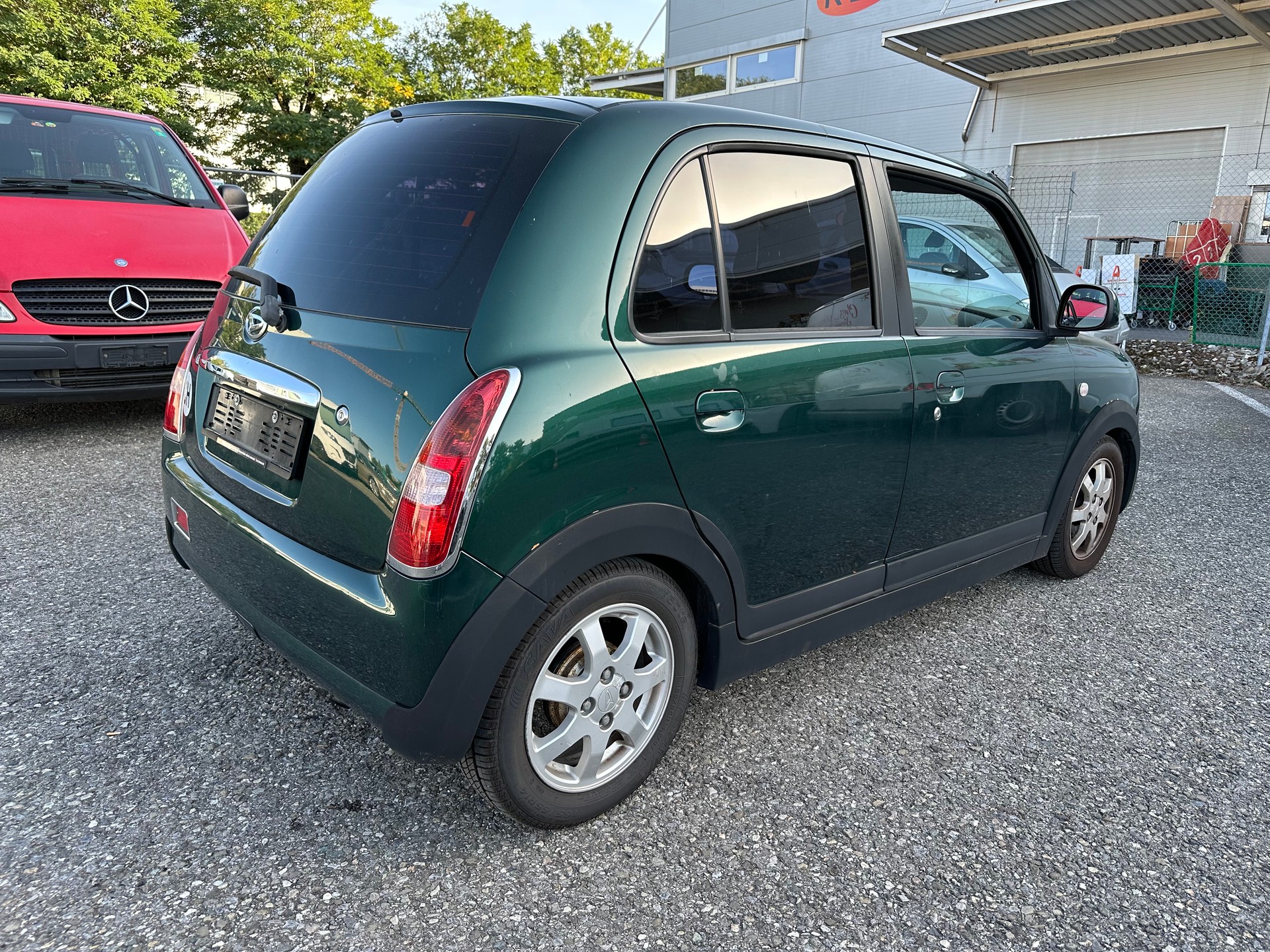 DAIHATSU Trevis 1.0-image-1