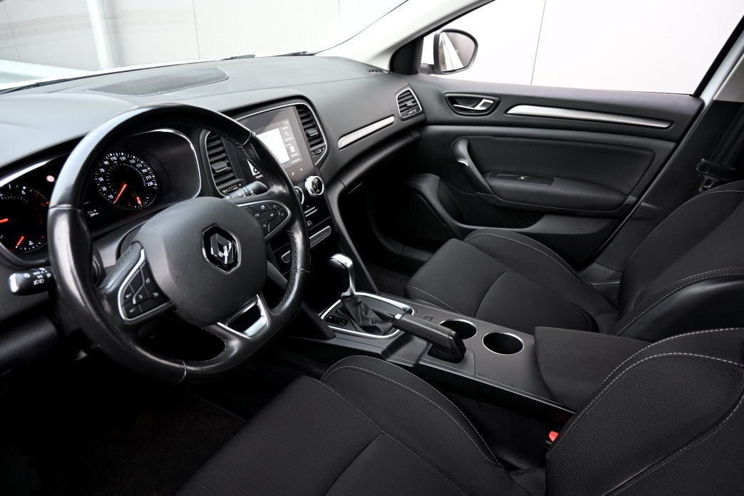 RENAULT Mégane Grandtour 1.5 dCi Business EDC Facelift-image-8
