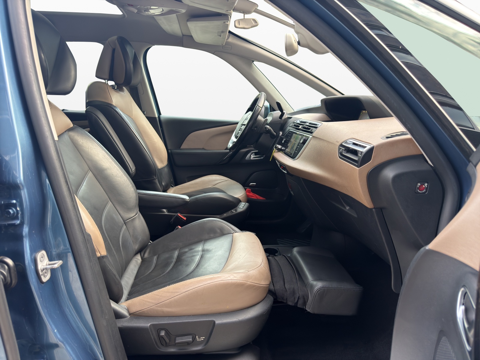 CITROEN Grand C4 Picasso 2.0 BlueHDi Exclusive Automatic-image-14