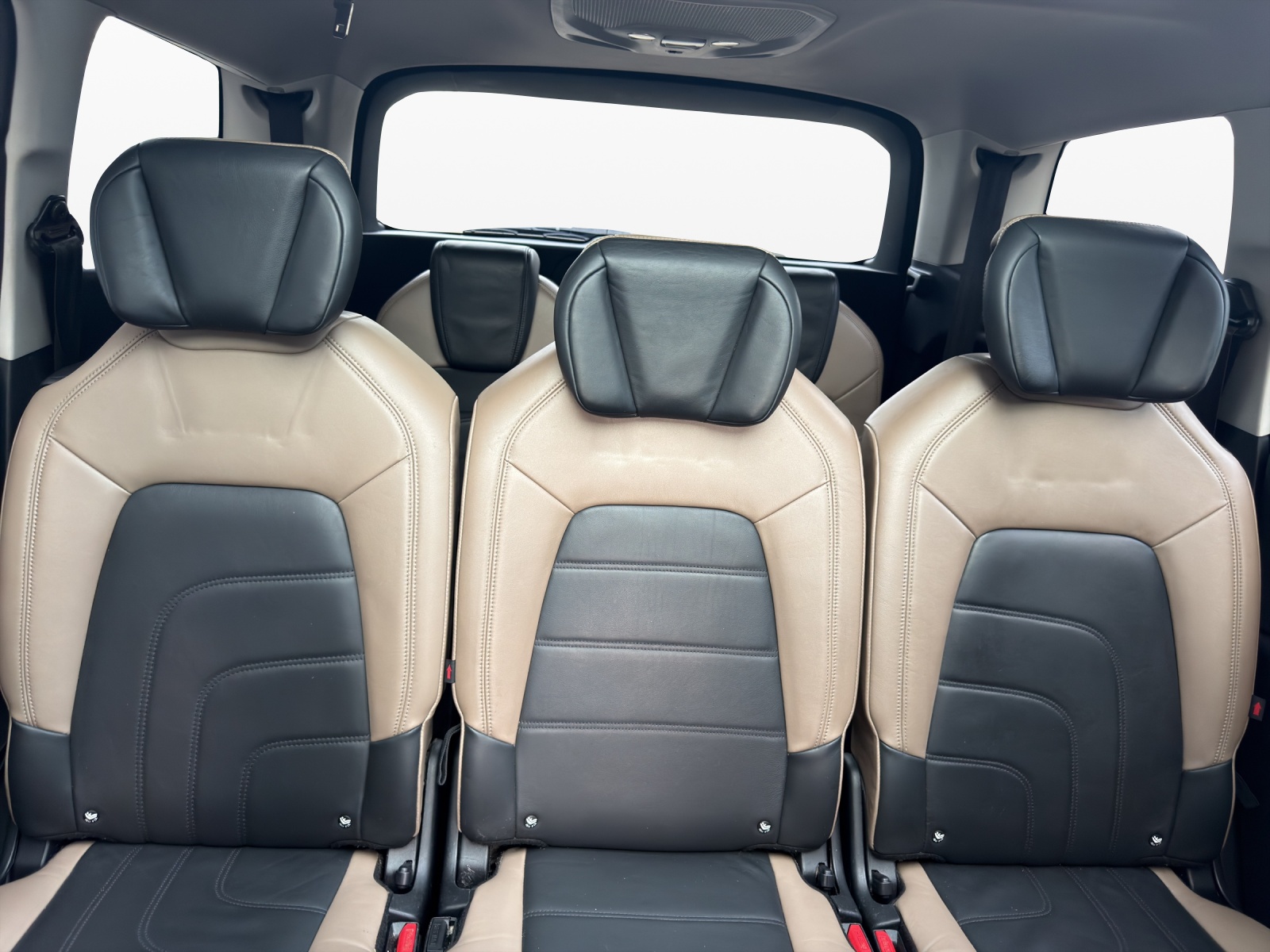 CITROEN Grand C4 Picasso 2.0 BlueHDi Exclusive Automatic-image-17