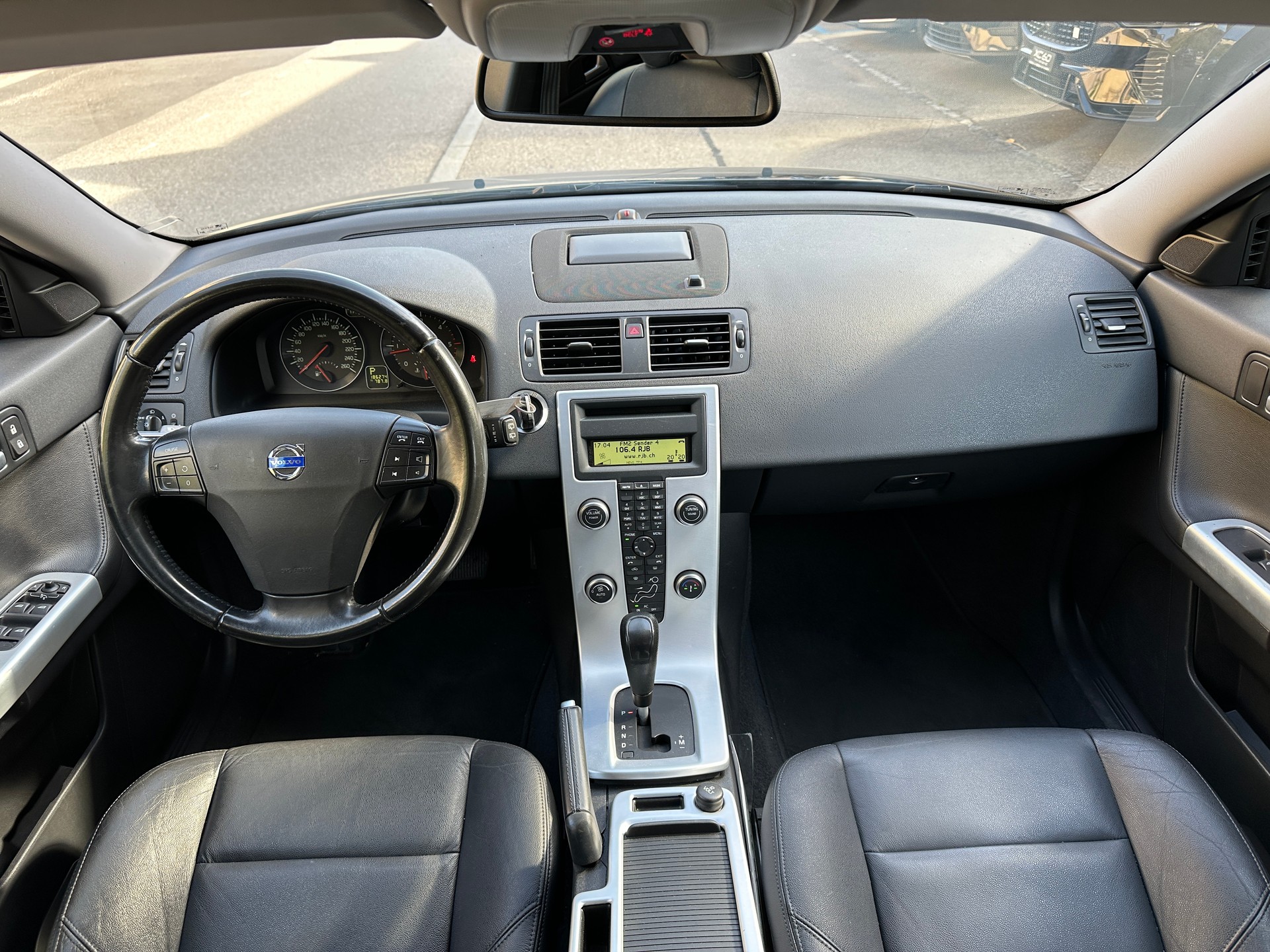 VOLVO V50 D3 Business Edition Geartronic-image-7