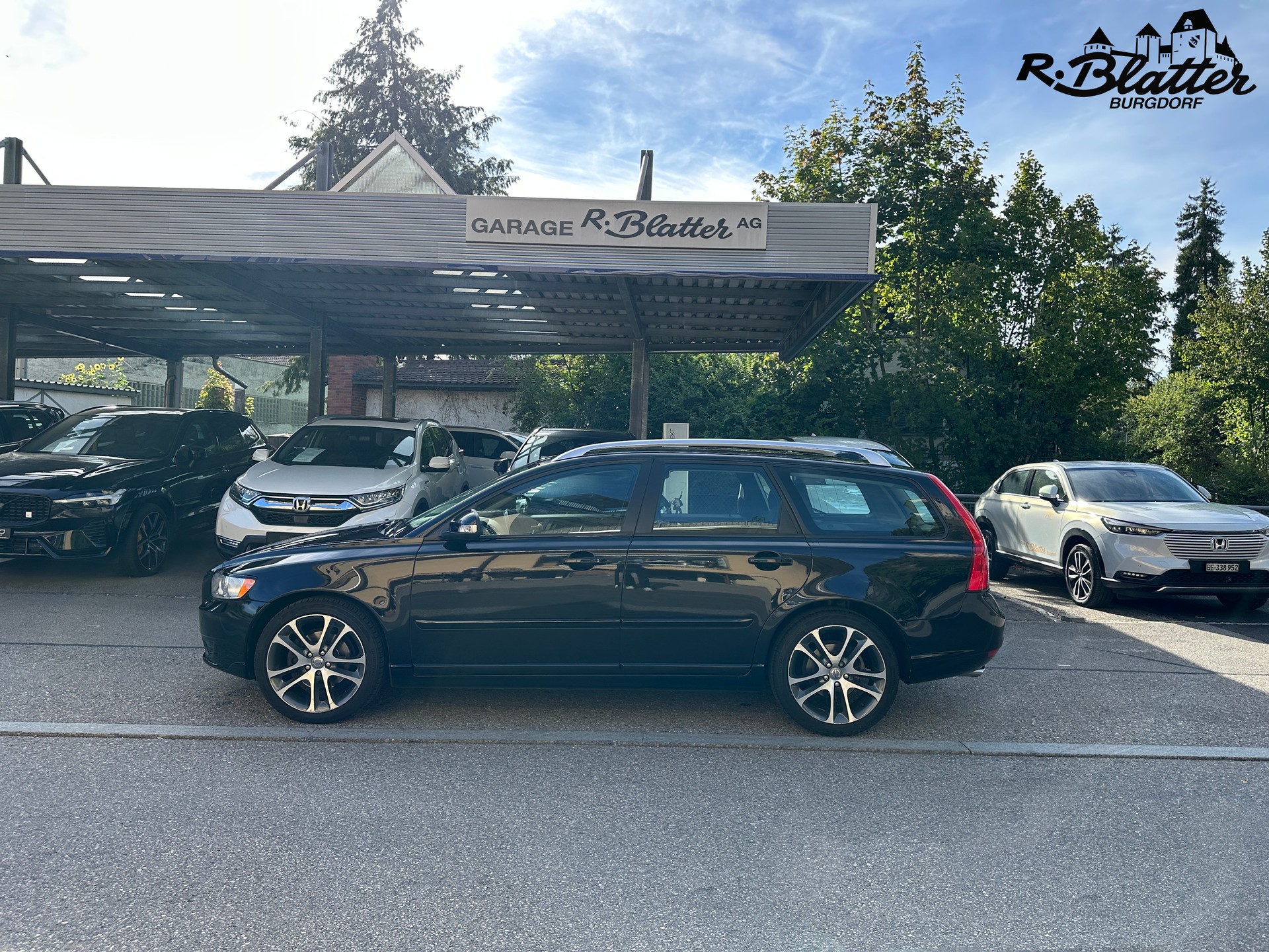 VOLVO V50 D3 Business Edition Geartronic-image-2