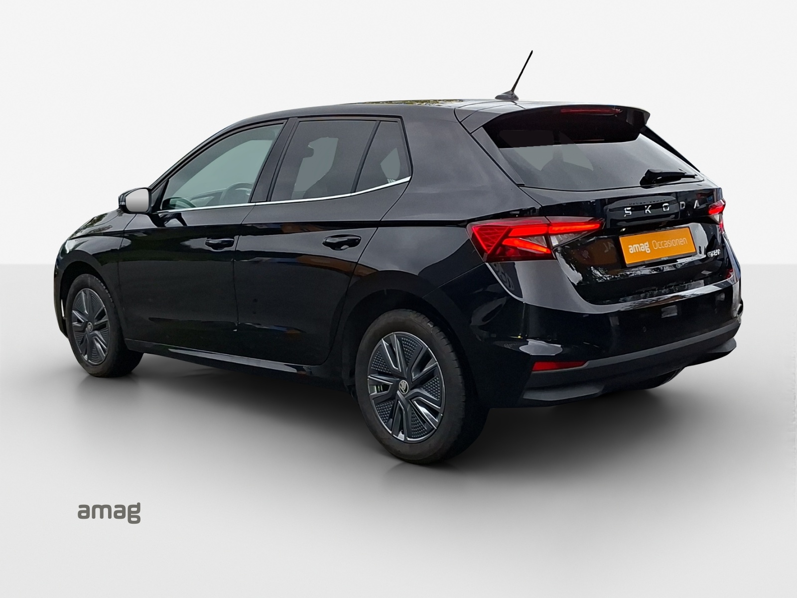 SKODA Fabia 1.0 TSI Dynamic DSG-showroom-element-2