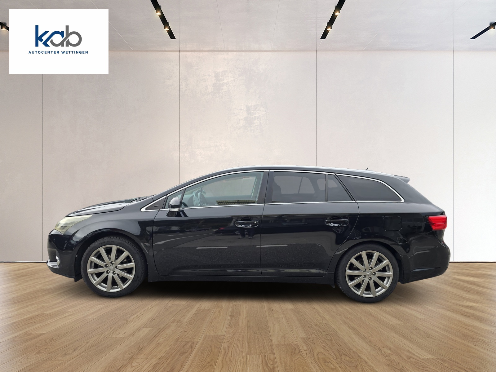TOYOTA Avensis Sportswagon 2.0 Linea Luna Multidrive-image-7