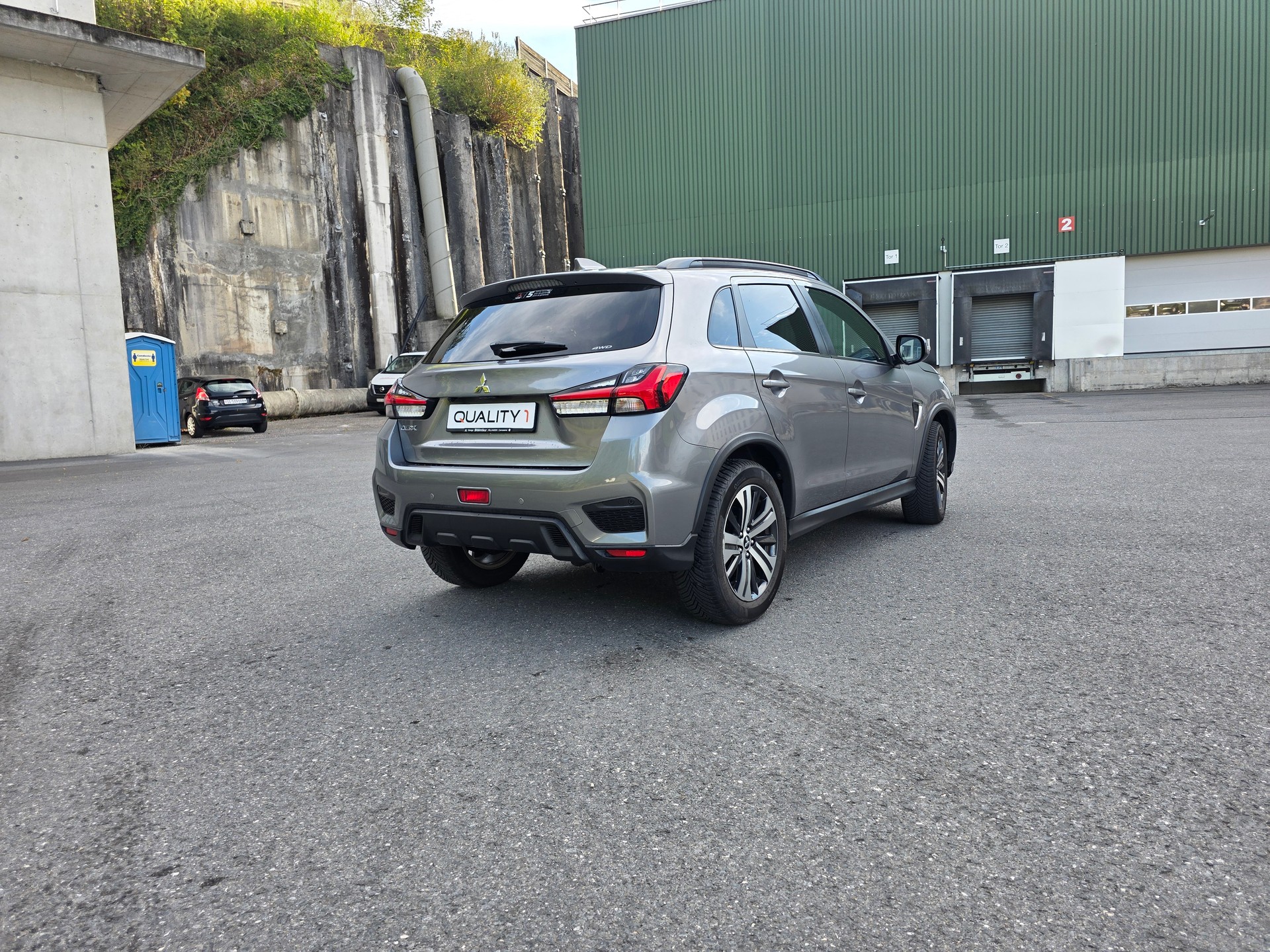 MITSUBISHI ASX 2.0 Diamond 4WD Automat-image-19