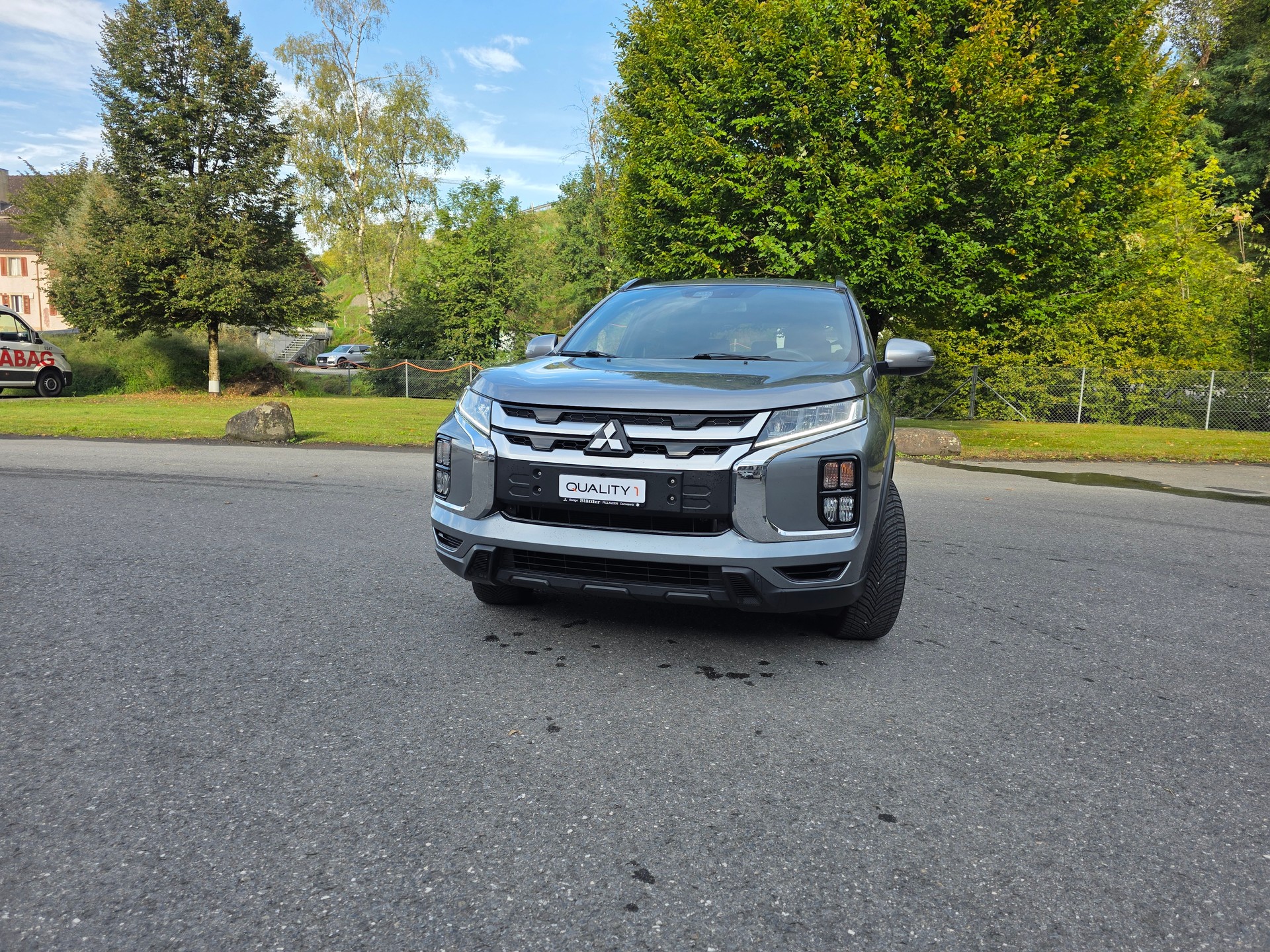 MITSUBISHI ASX 2.0 Diamond 4WD Automat-showroom-element-2