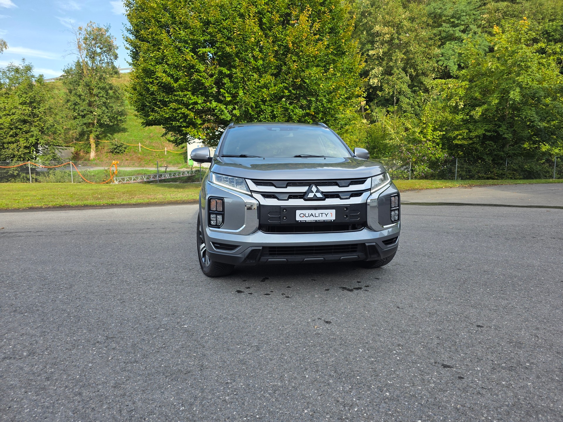 MITSUBISHI ASX 2.0 Diamond 4WD Automat-showroom-element-1