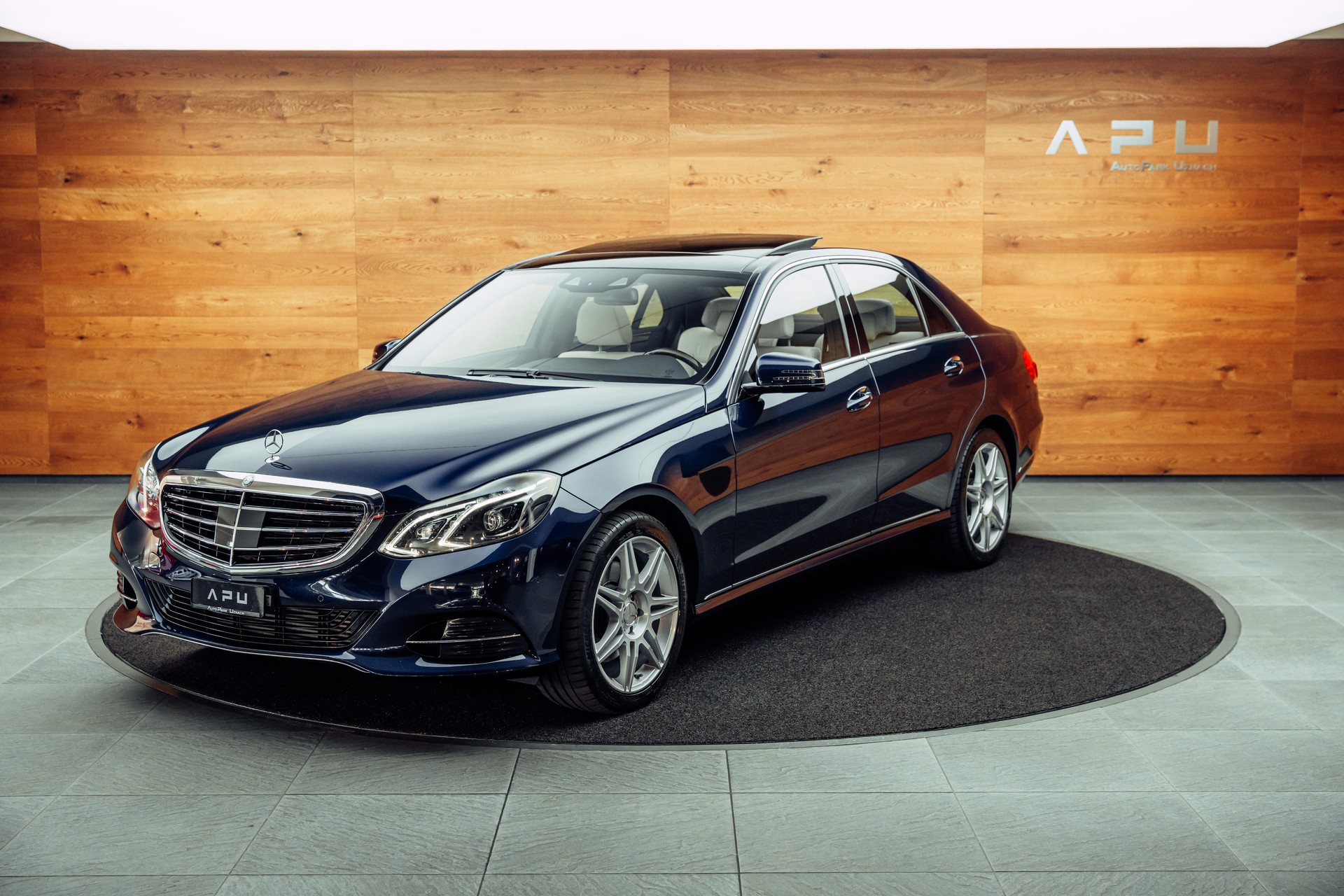 MERCEDES-BENZ E 350 BlueTEC Elégance 4Matic 7G-Tronic-image-3
