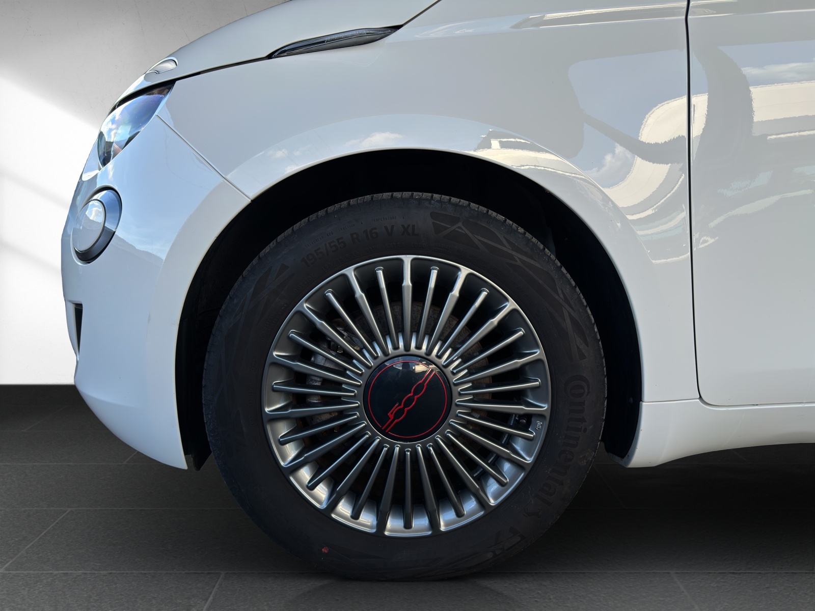 FIAT 500 C electric 87 kW Red-image-8