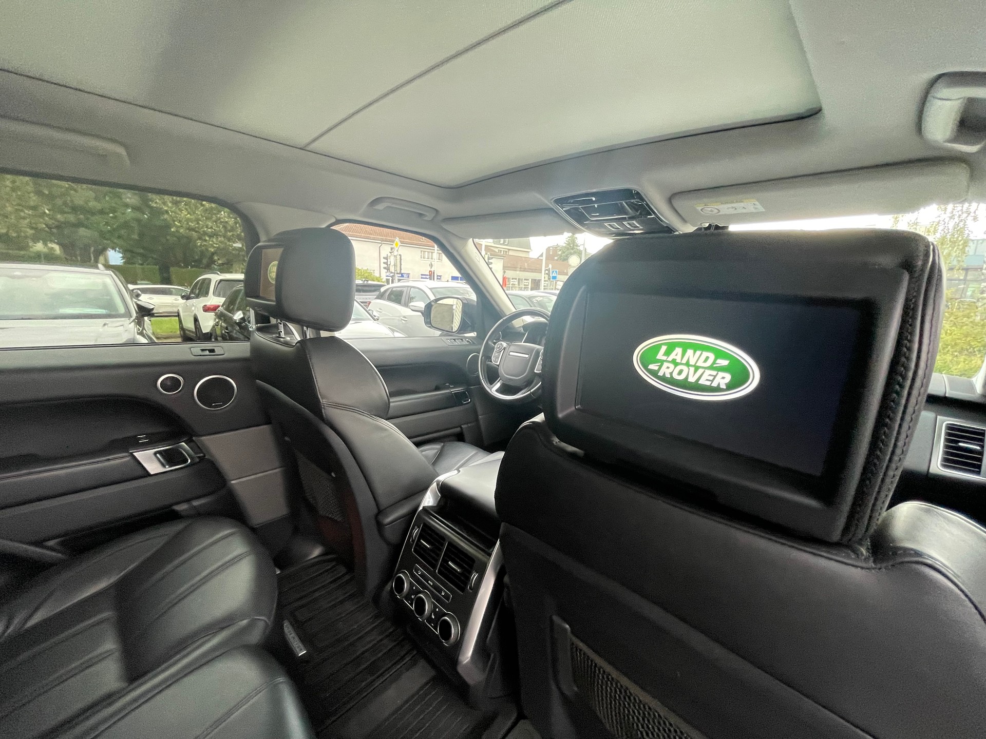 LAND ROVER Range Rover Sport 3.0 SDV6 HSE Dynamic Automatic-image-8
