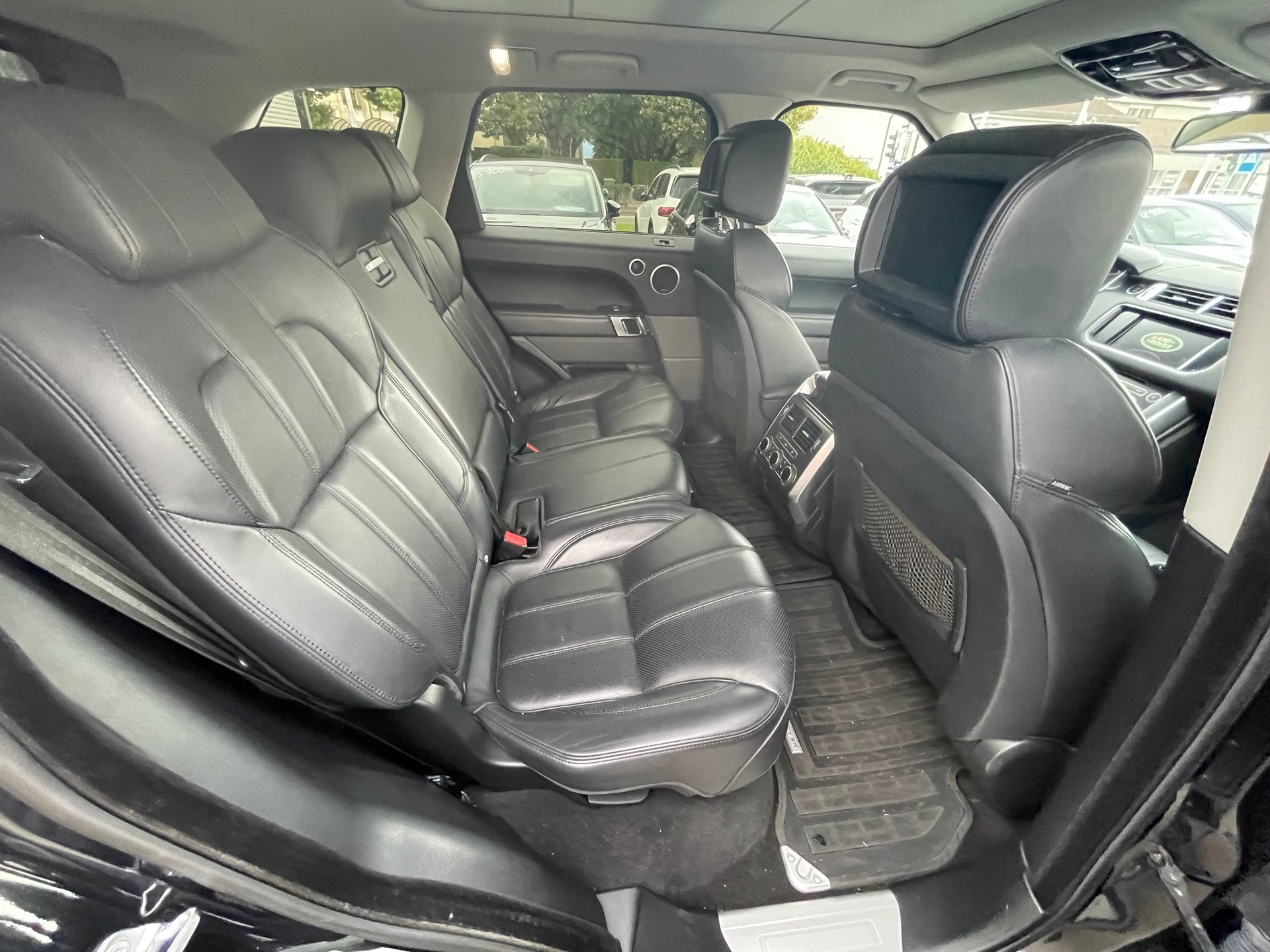 LAND ROVER Range Rover Sport 3.0 SDV6 HSE Dynamic Automatic-image-6