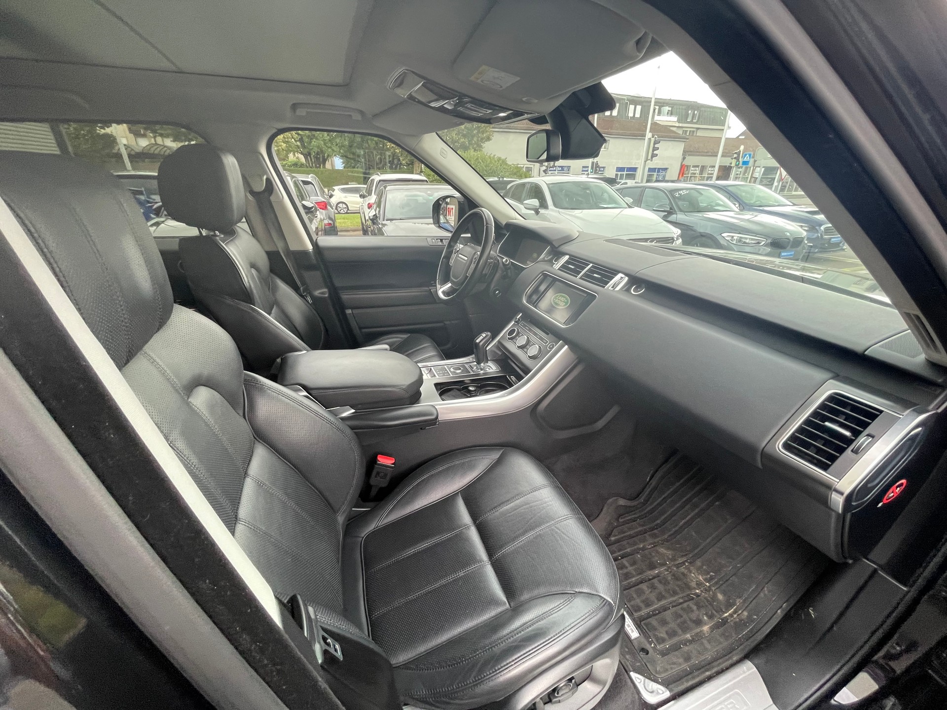 LAND ROVER Range Rover Sport 3.0 SDV6 HSE Dynamic Automatic-image-10