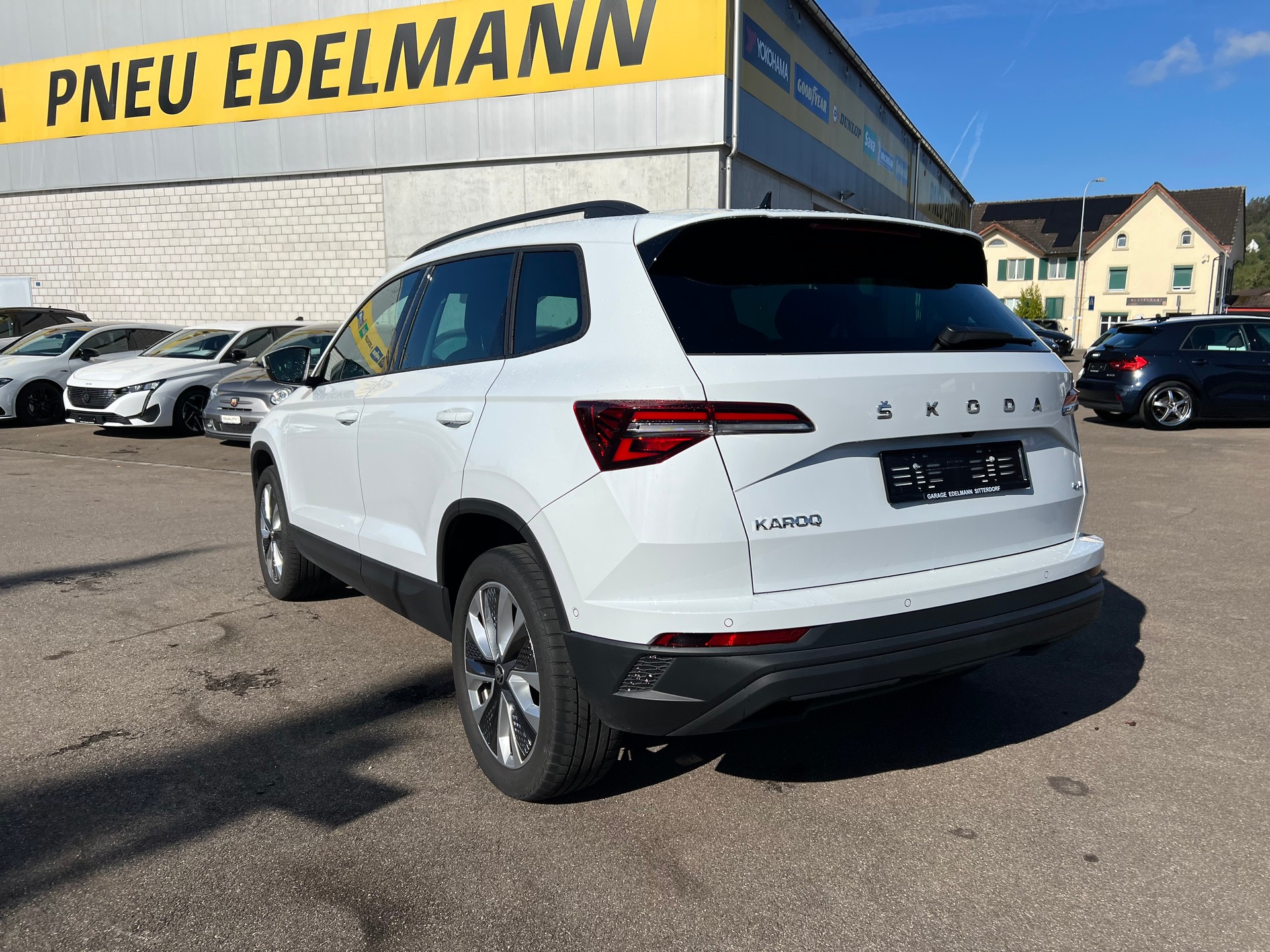SKODA Karoq 2.0 TDI CR Style 4x4 DSG-image-11