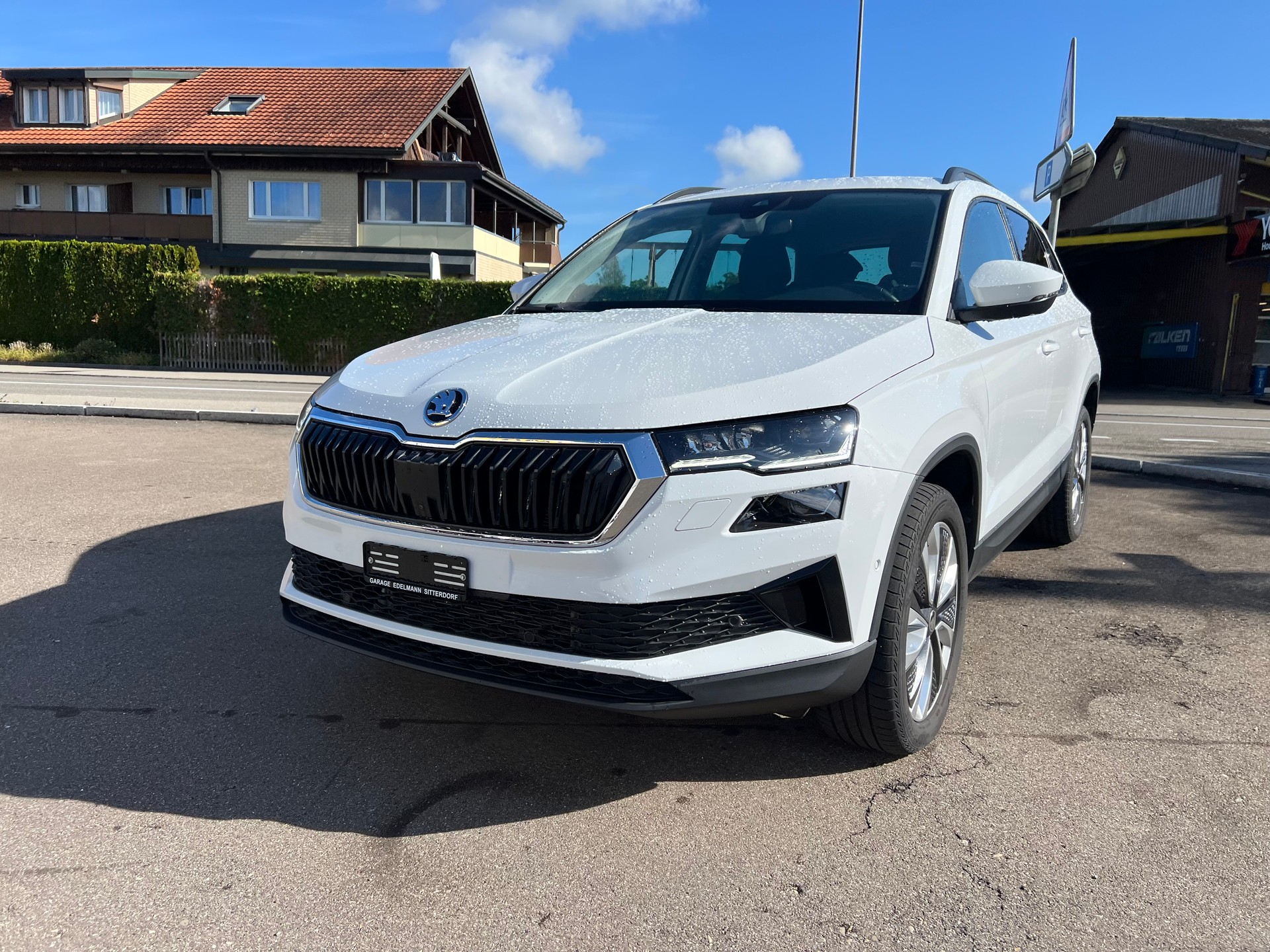 SKODA Karoq 2.0 TDI CR Style 4x4 DSG-image-2