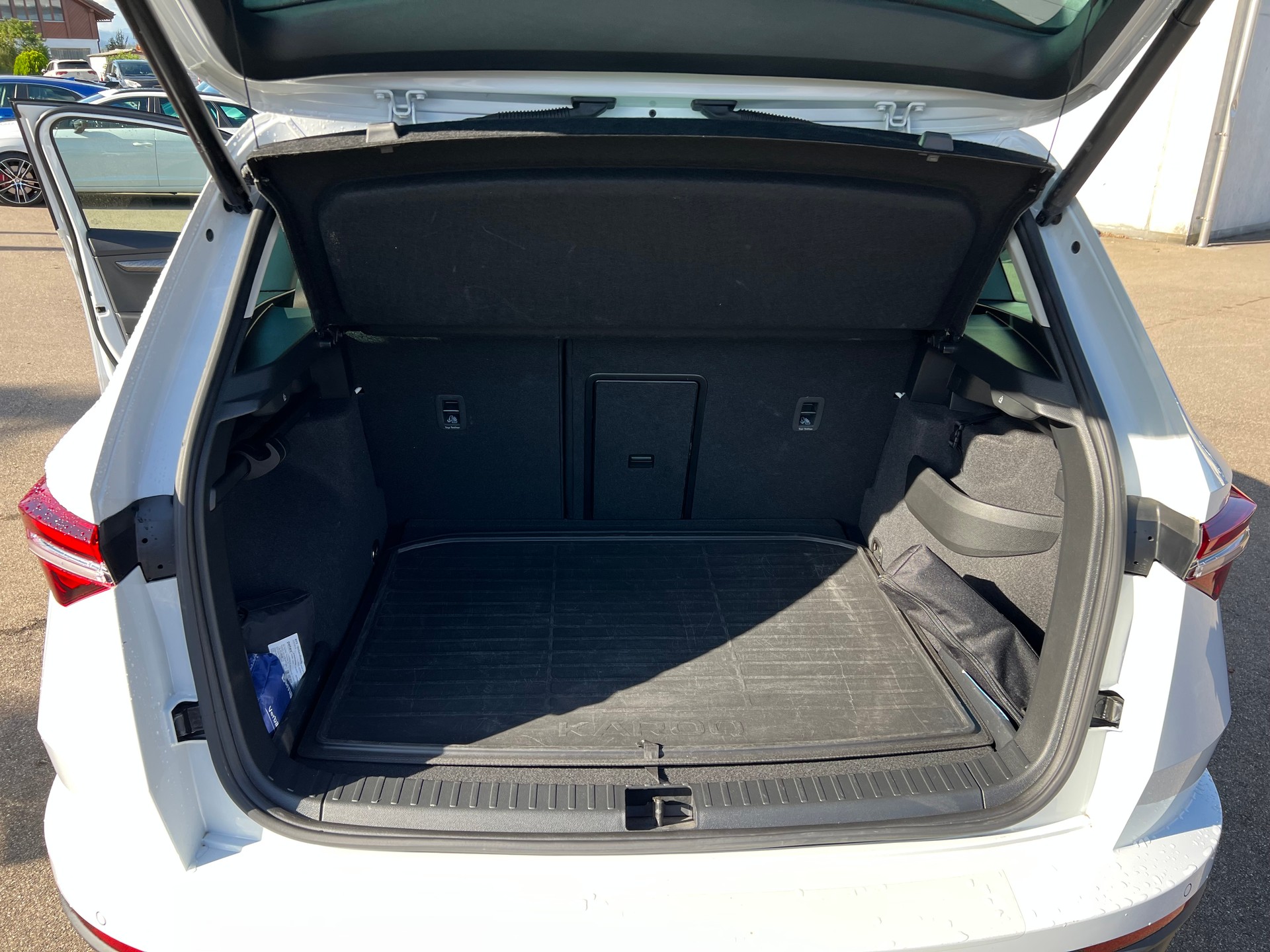 SKODA Karoq 2.0 TDI CR Style 4x4 DSG-image-28