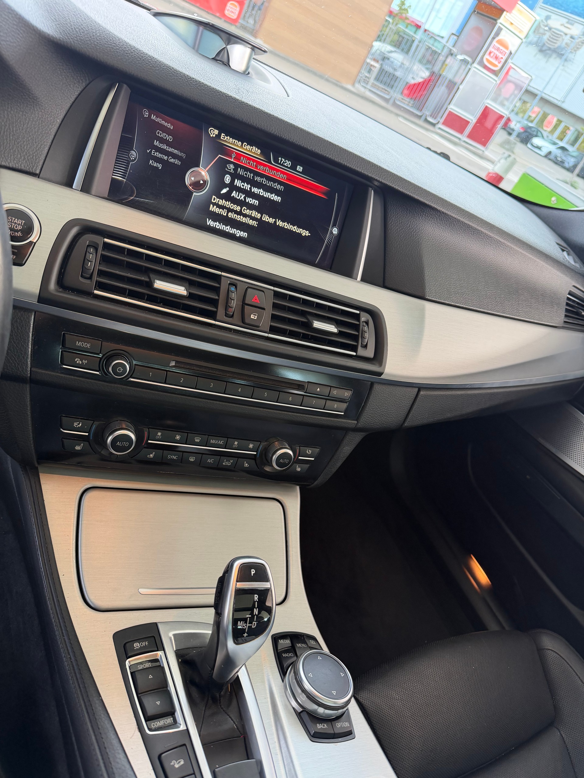 BMW 535d Touring xDrive Steptronic-image-8