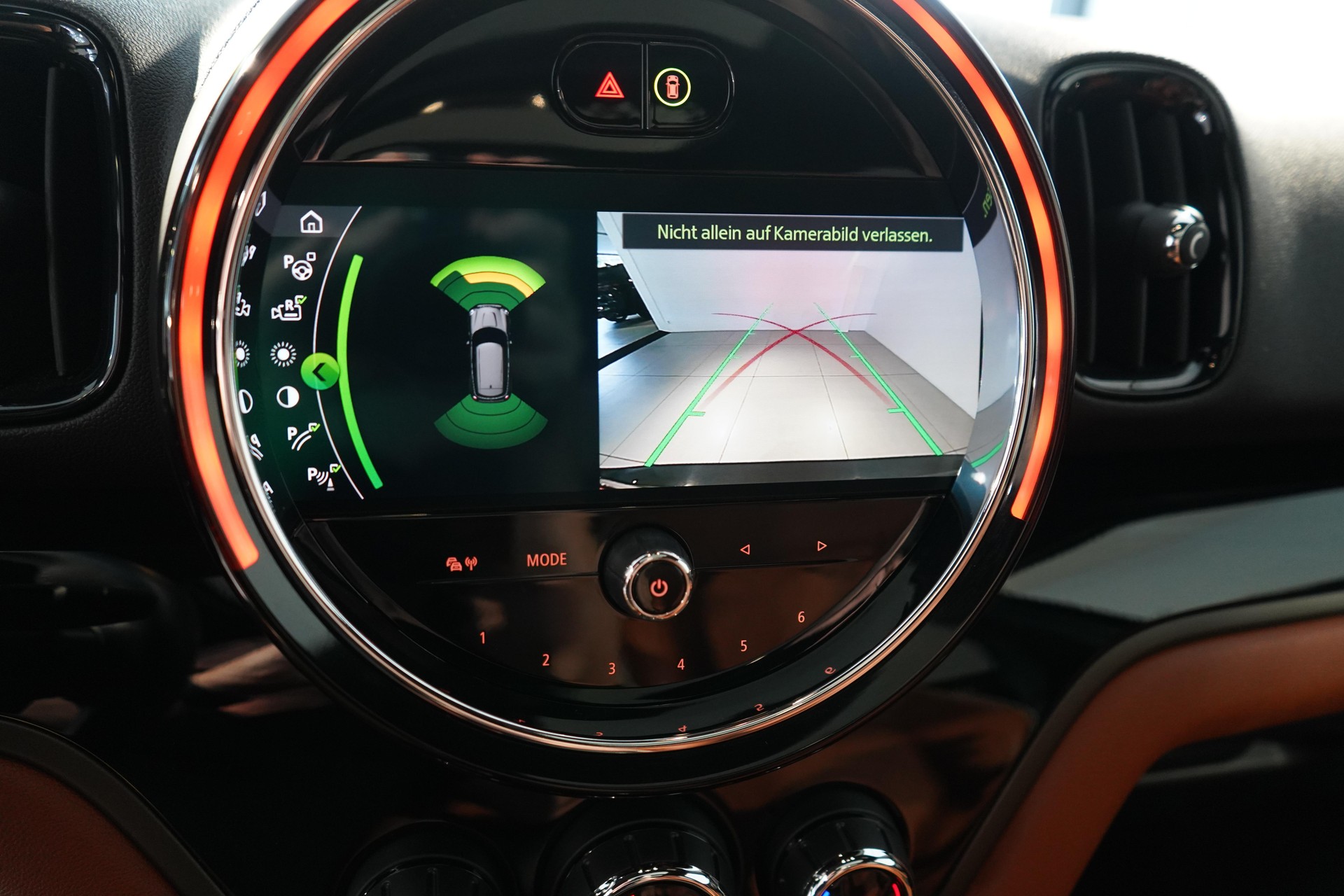 MINI Countryman F60 2.0i John Cooper Works ALL4-image-19