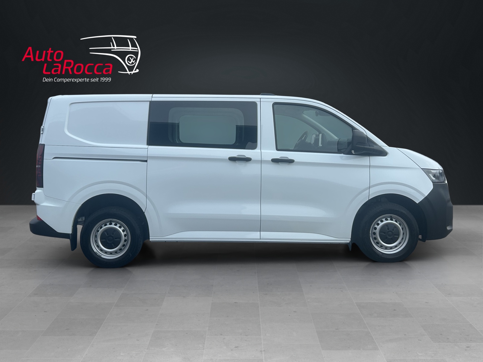 VW Transporter Plus 2.0 TDI 4Motion Automat-image-5